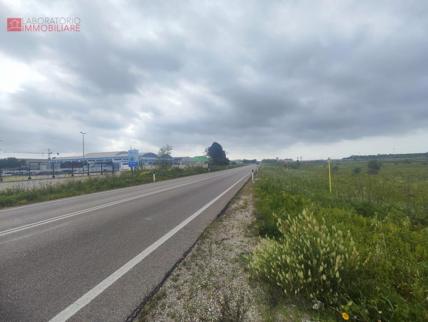 Terreno Industriale in vendita a Lecce