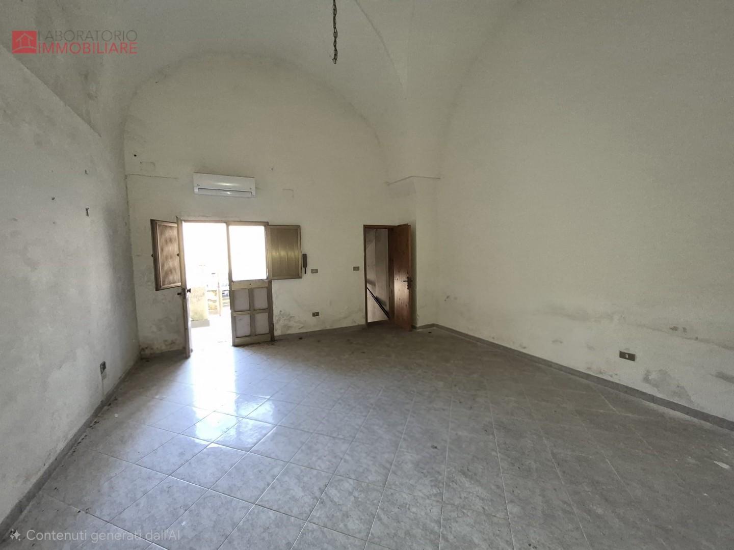 Bilocale con terrazzo, Lizzanello merine