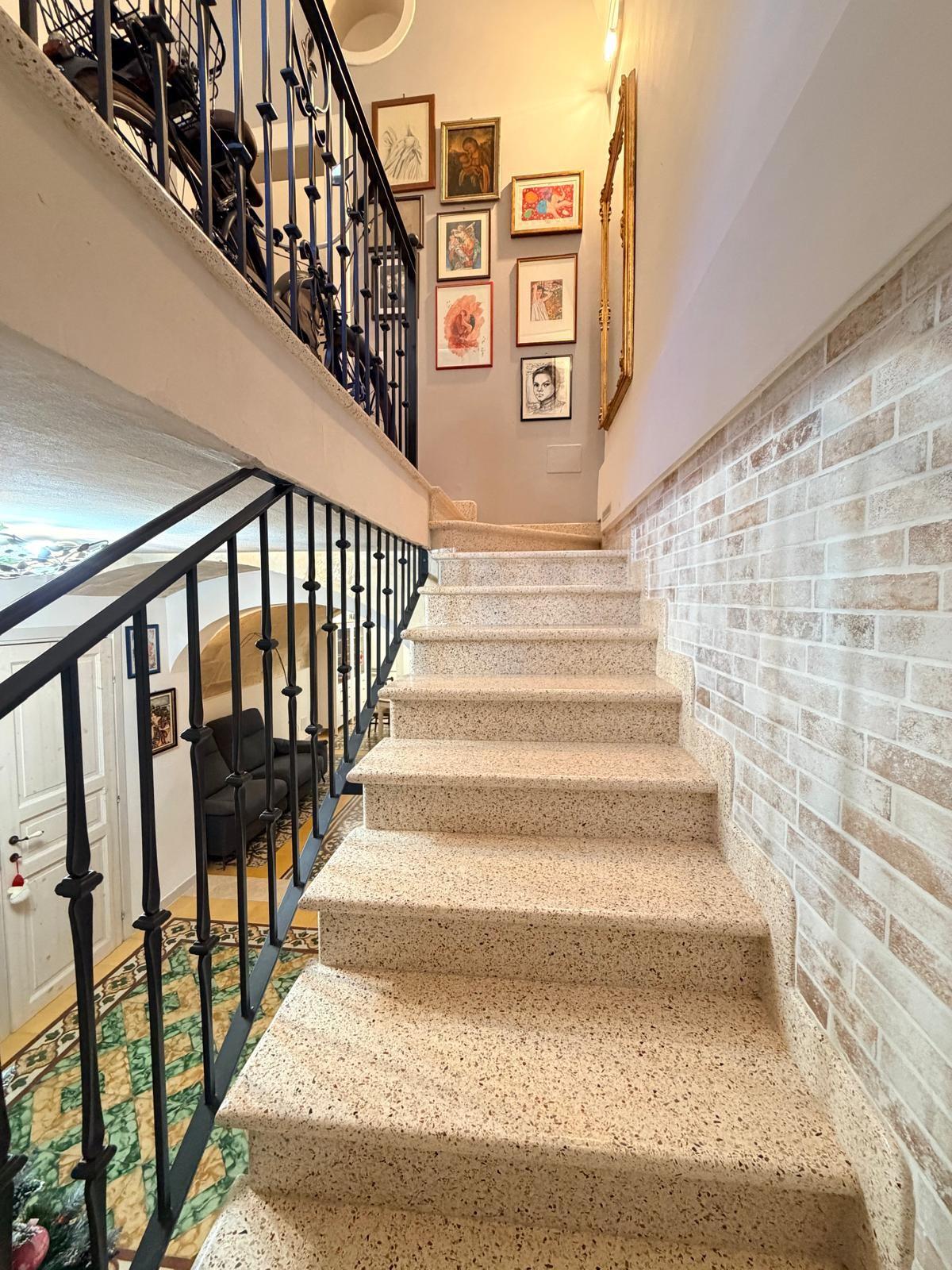 Trilocale con giardino, Lecce leuca