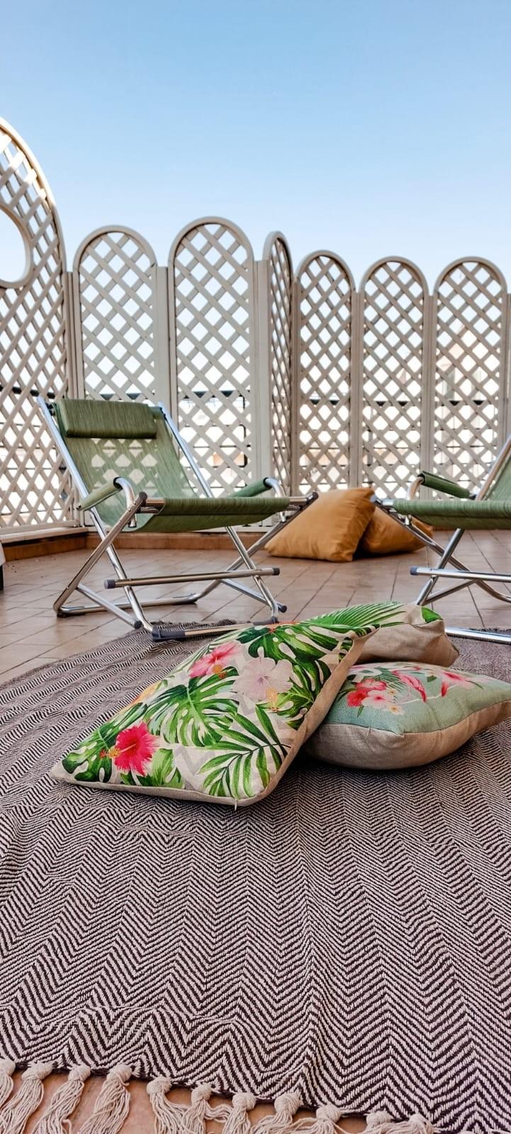 Trilocale arredato in affitto, Lecce aria sana