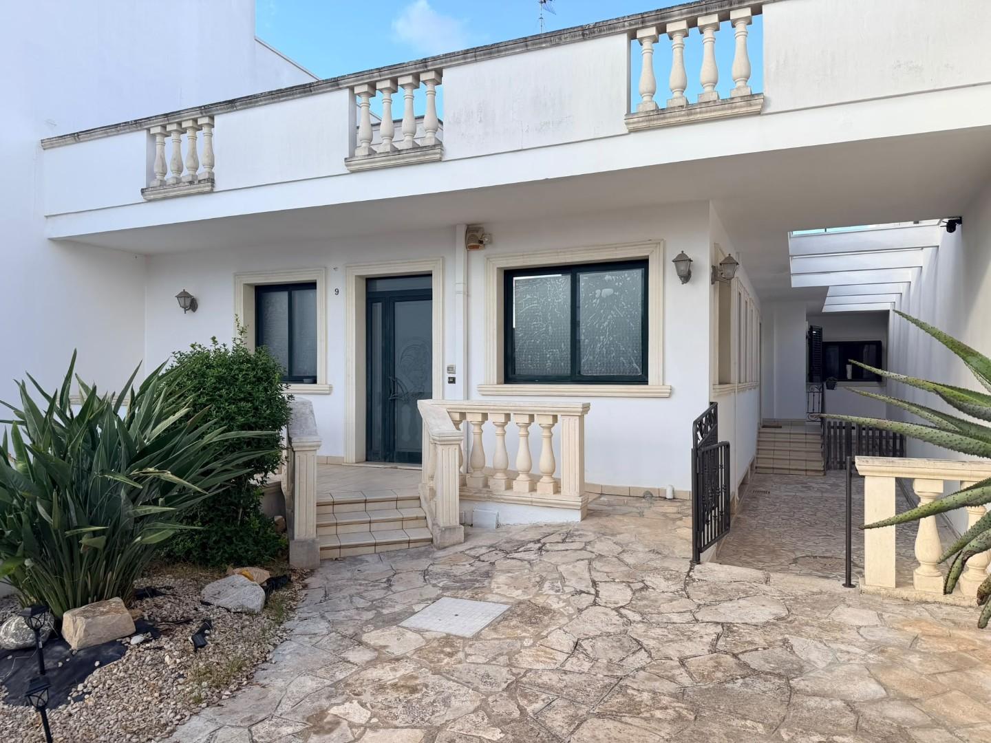 Casa indipendente con giardino a Carmiano