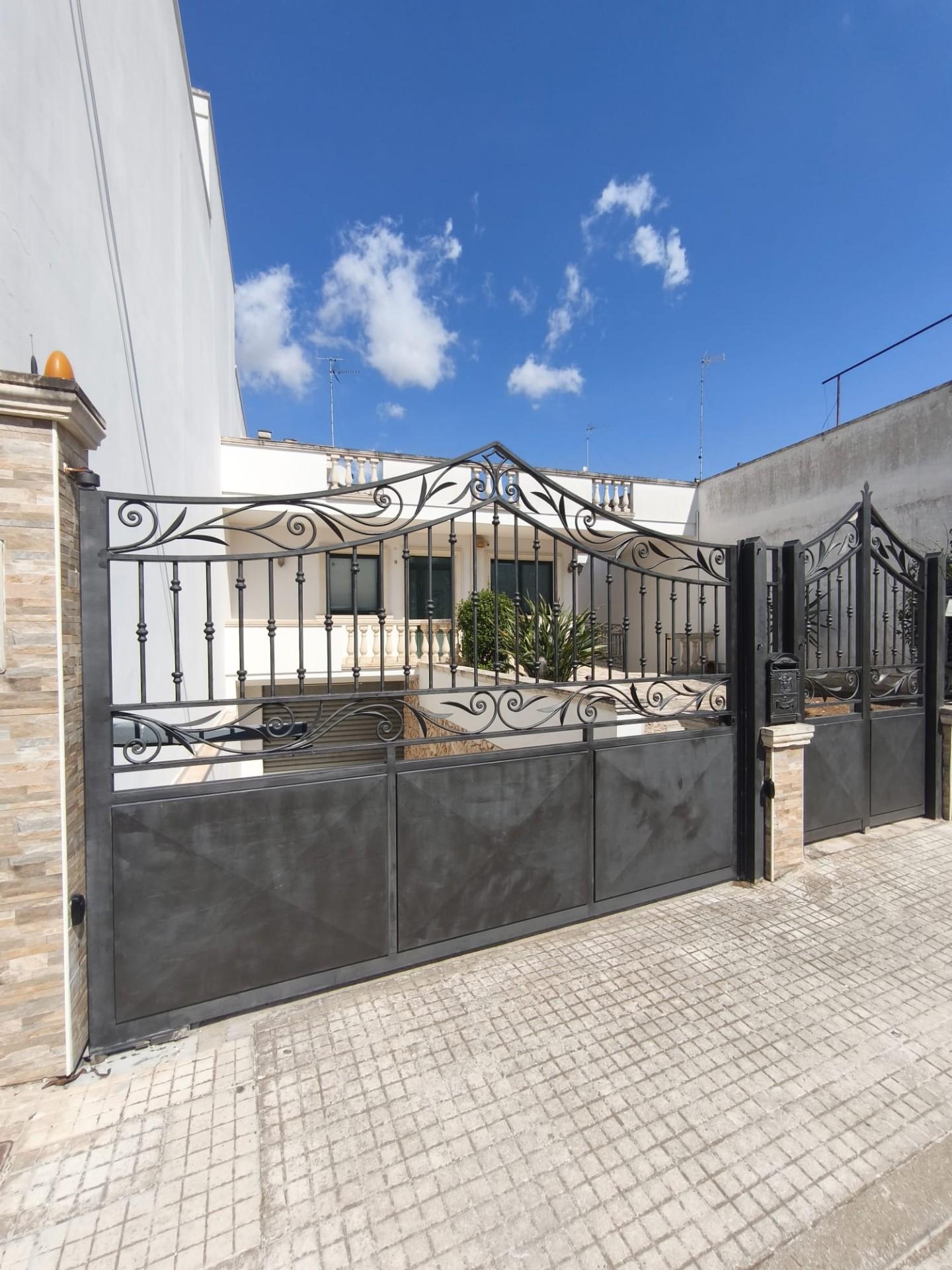 Casa indipendente con giardino a Carmiano