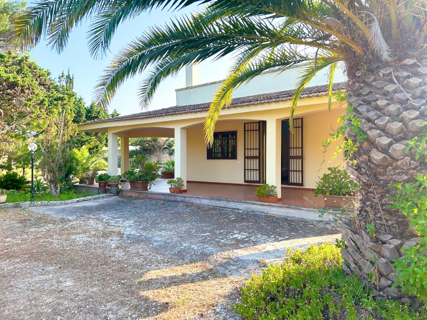 Villa con giardino a Lecce