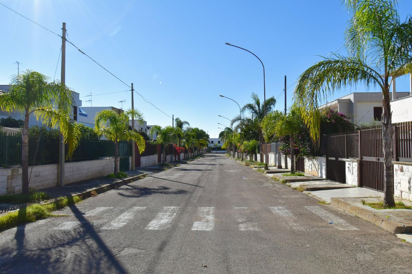Villa Bifamiliare con terrazzi, Porto Cesareo torre lapillo