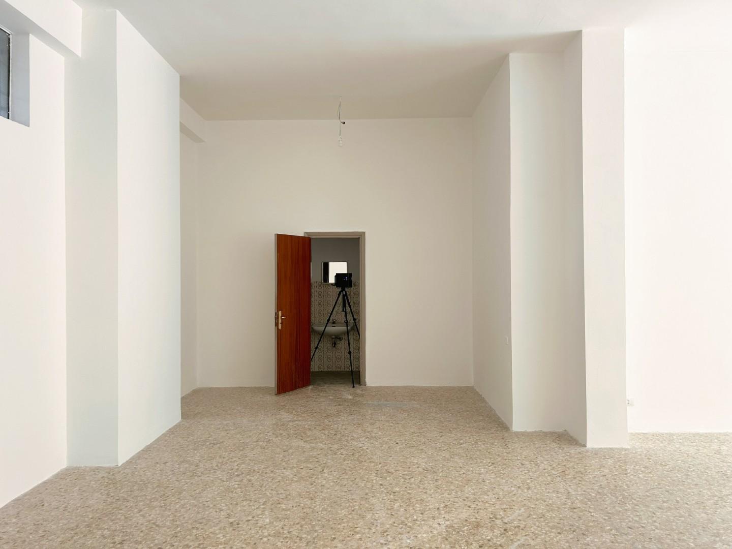 Locale commerciale in vendita a Lecce