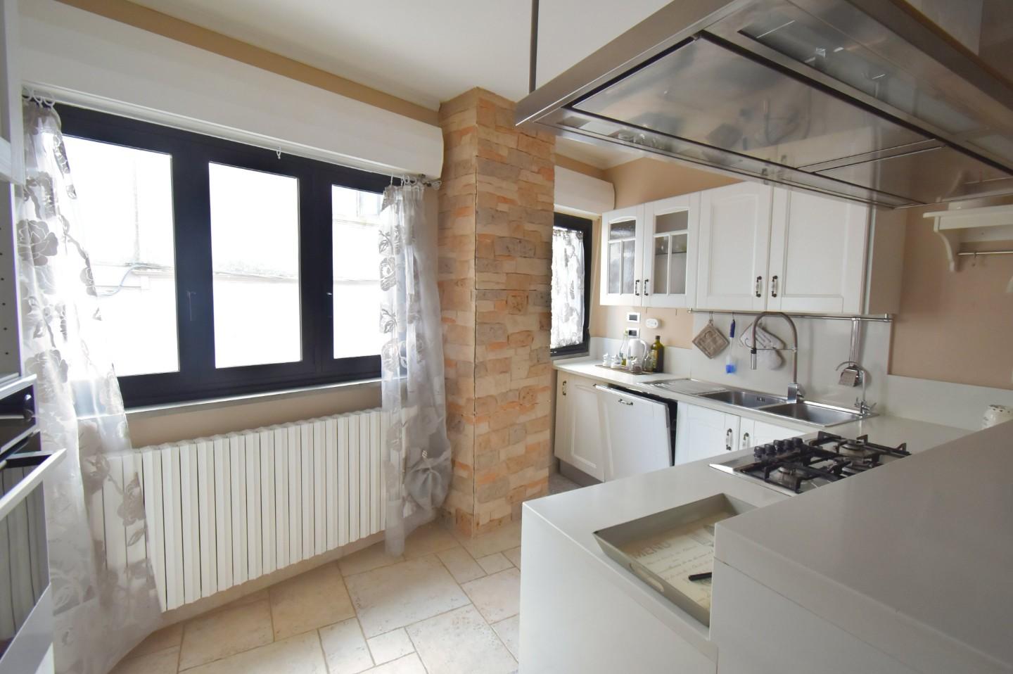 Quadrilocale con terrazzo a Specchia