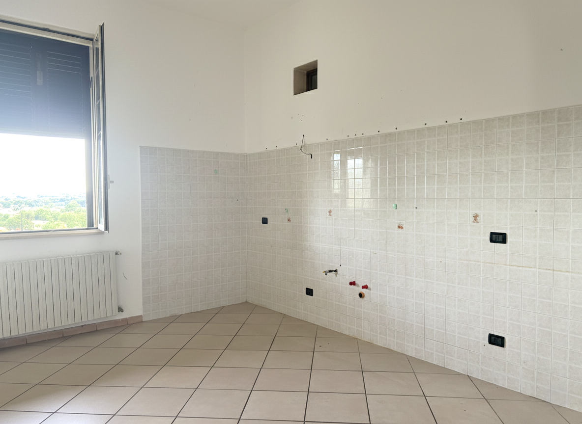 Villa Trifamiliari con terrazzo, Lecce frigole