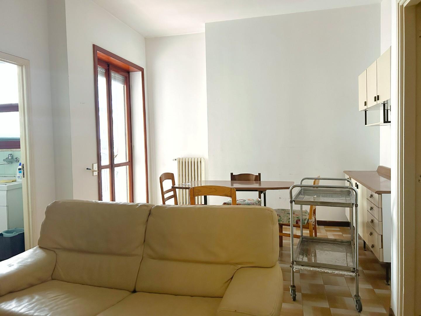 Appartamento da ristrutturare, Lecce ariosto mazzini