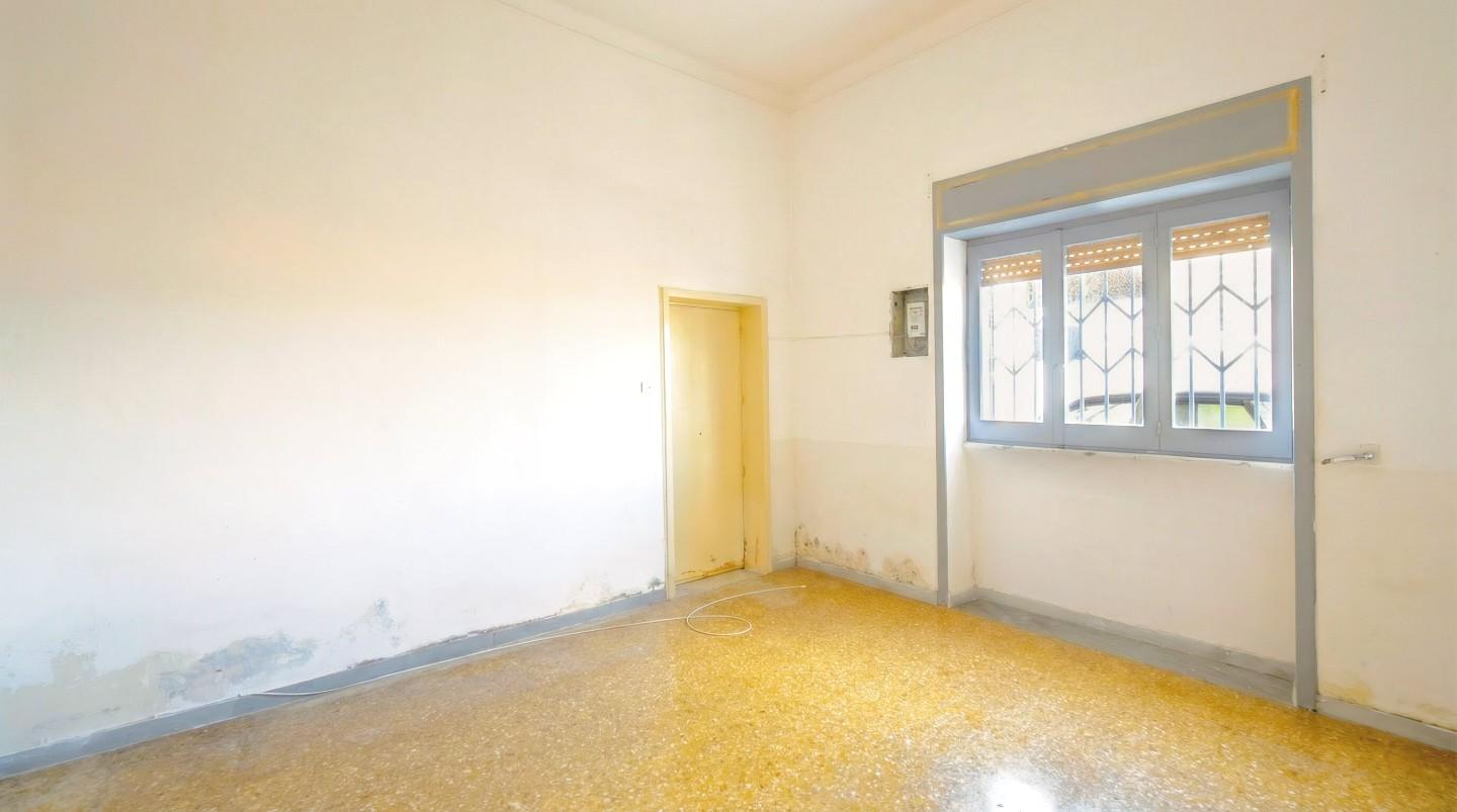 Quadrilocale con giardino a Lecce