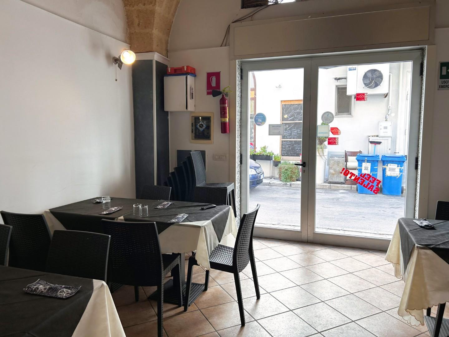 Locale commerciale in vendita a Porto Cesareo