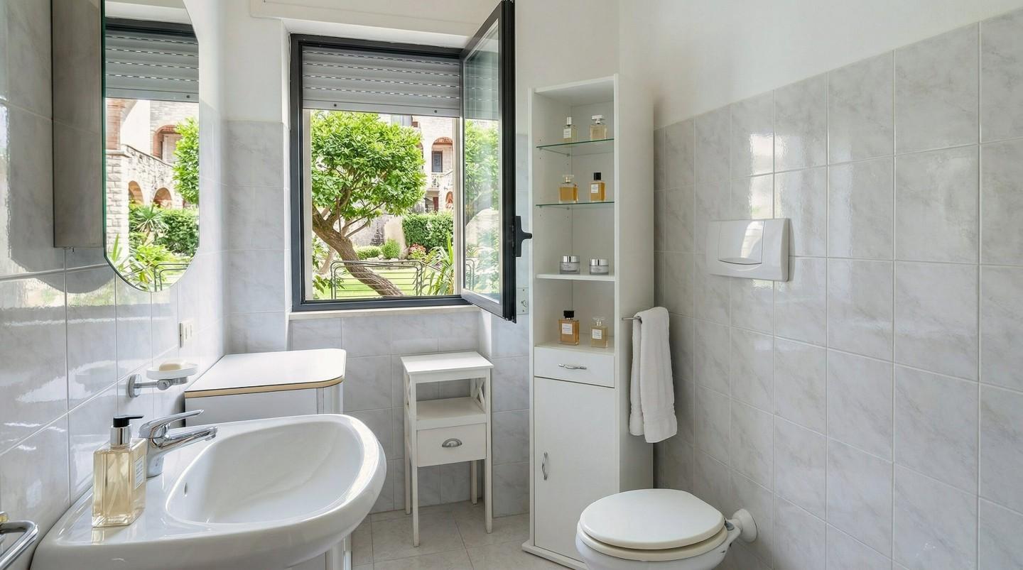 Casa indipendente con giardino, Lecce san cataldo