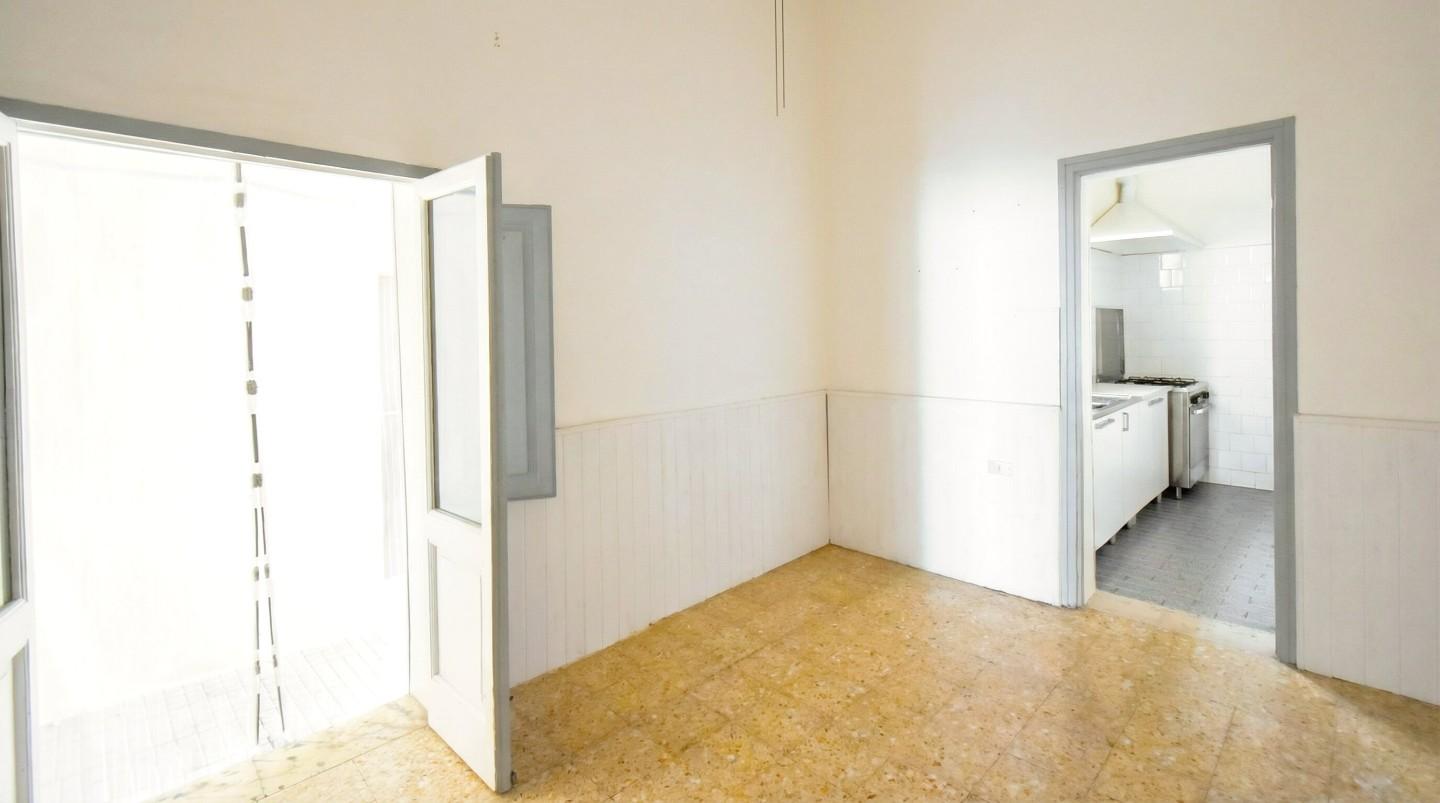 Quadrilocale con giardino a Lecce