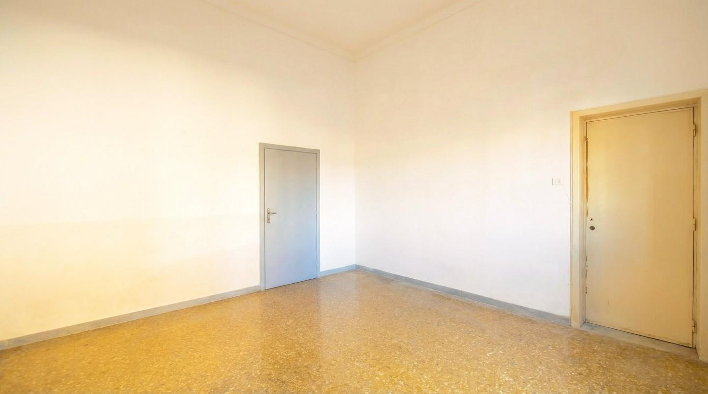 Quadrilocale con giardino a Lecce