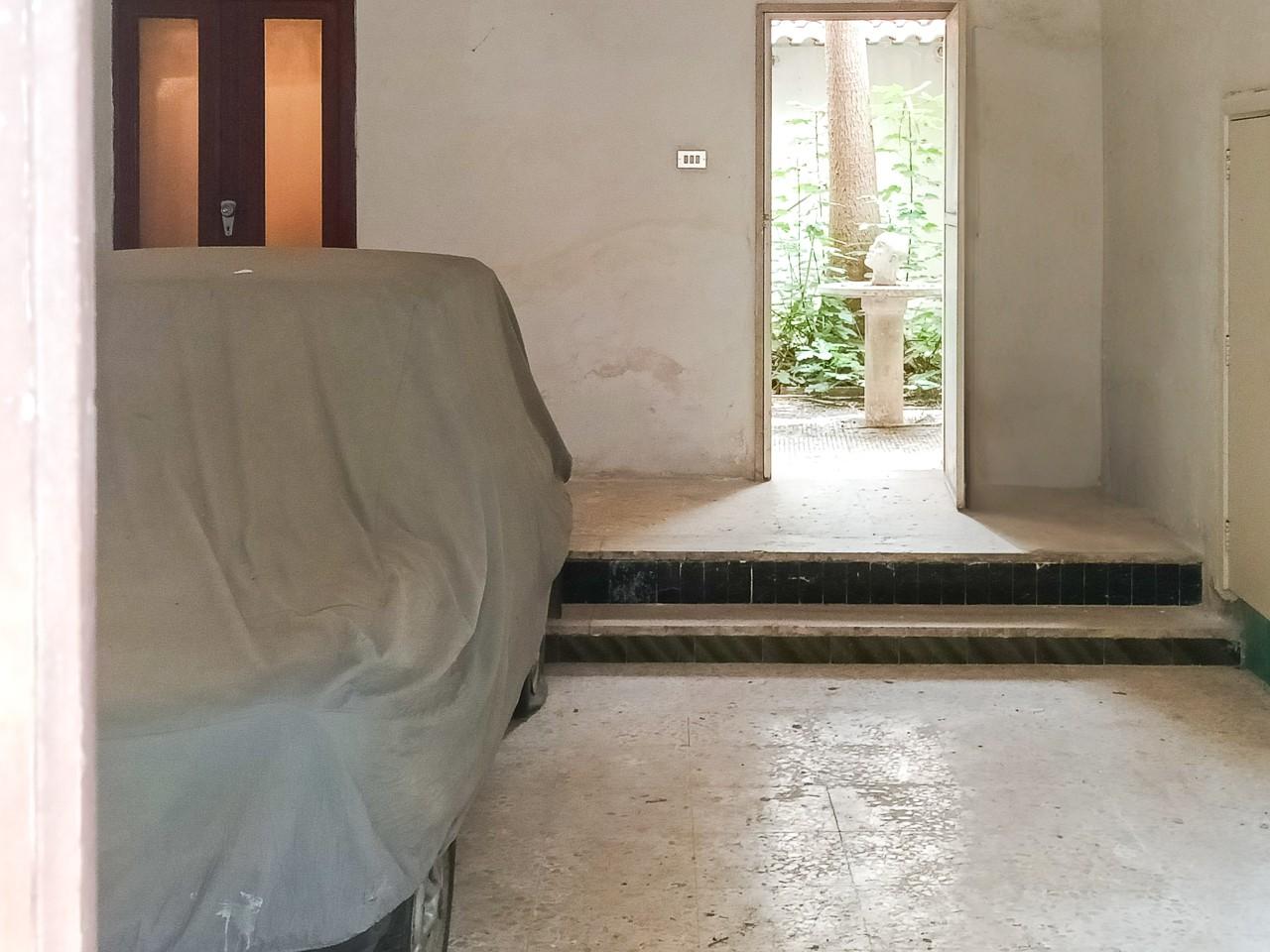 Casa indipendente con giardino, Lizzanello merine