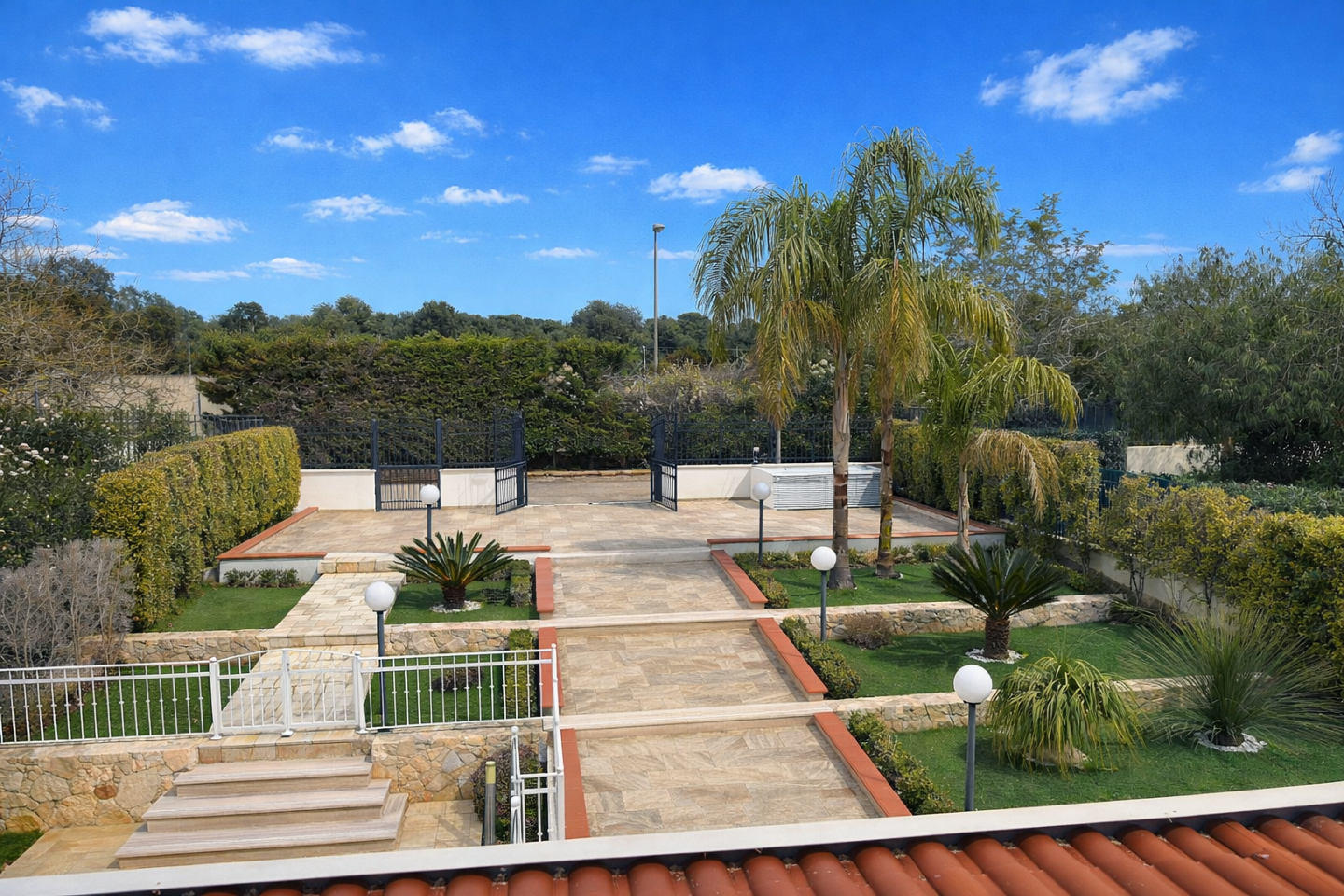 Casa indipendente con giardino a Porto Cesareo