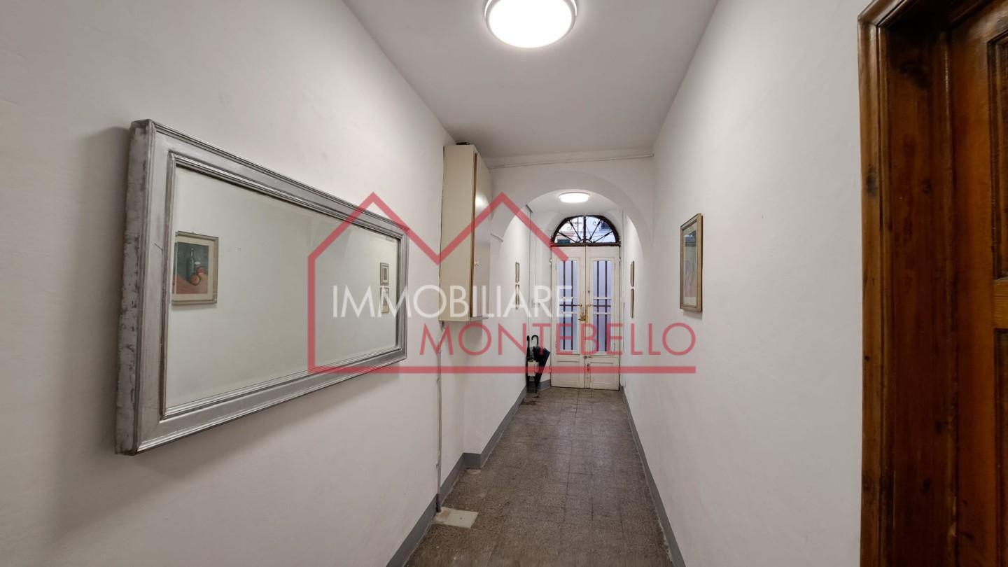 Appartamento con terrazzo, Viareggio centro