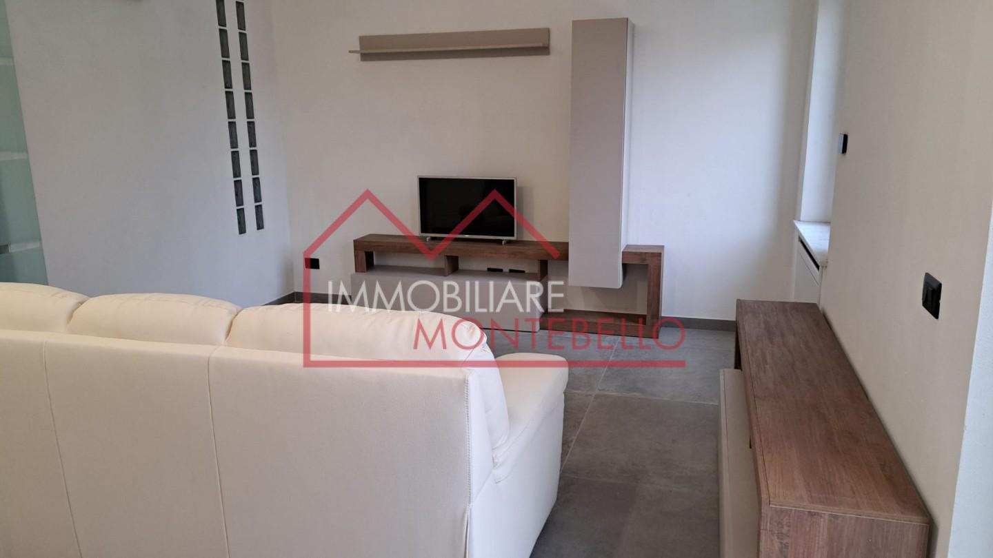 Appartamento con terrazzo, Viareggio centro