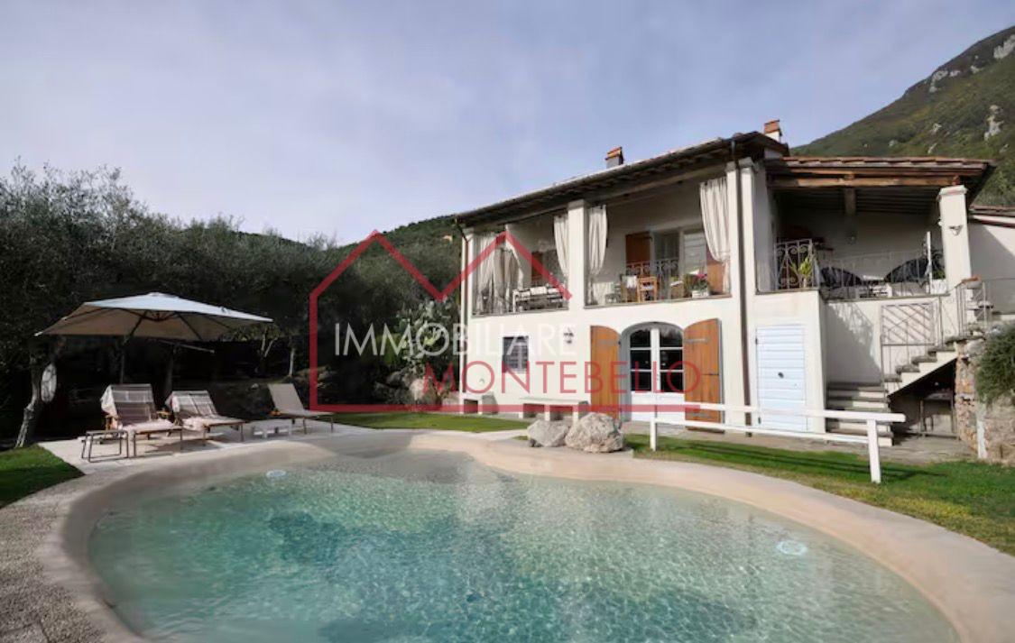 Rustico con giardino, Camaiore montebello