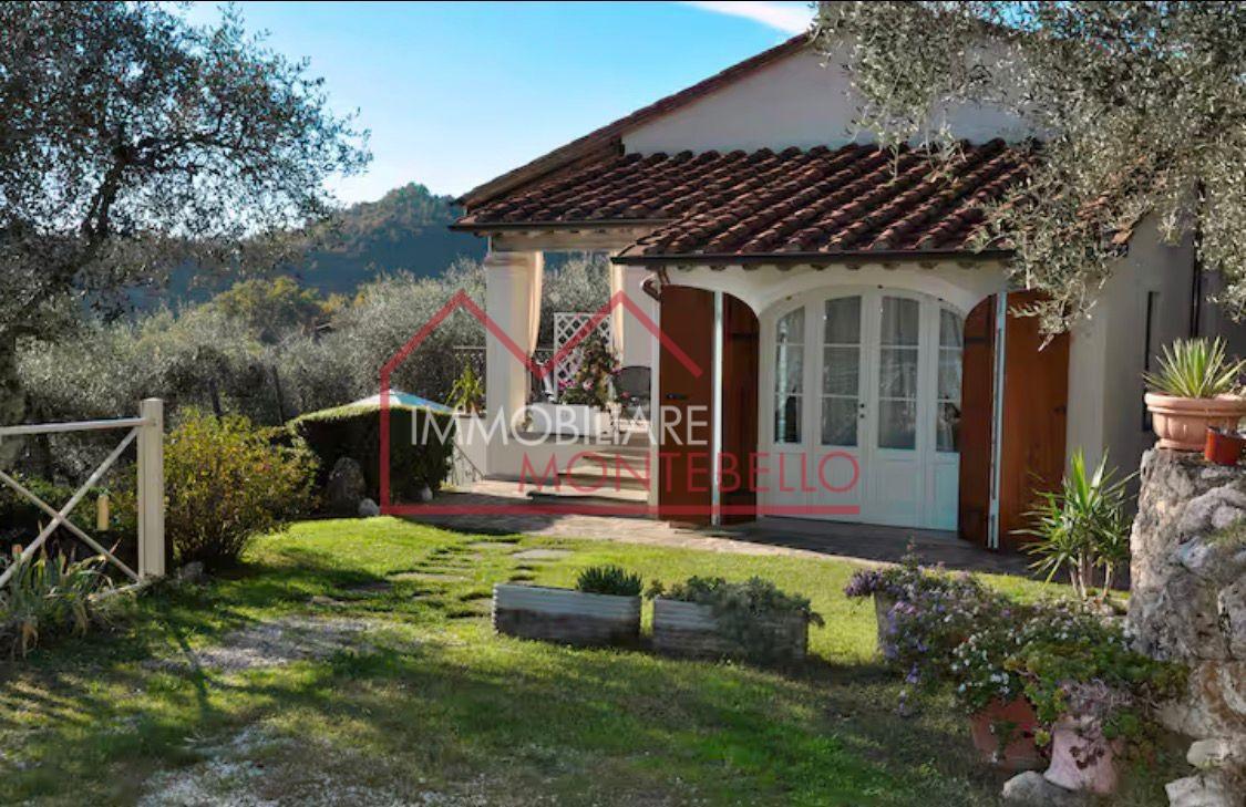 Rustico con giardino, Camaiore montebello