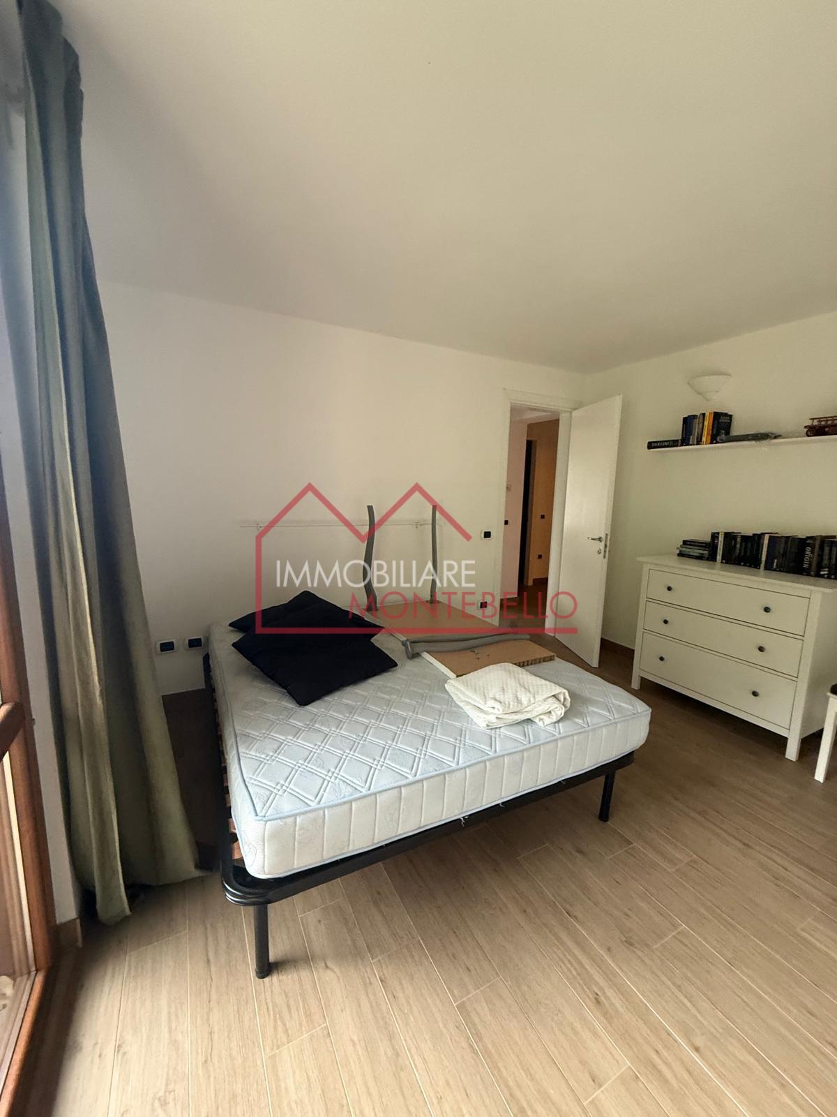 Quadrilocale arredato in affitto, Camaiore lombrici