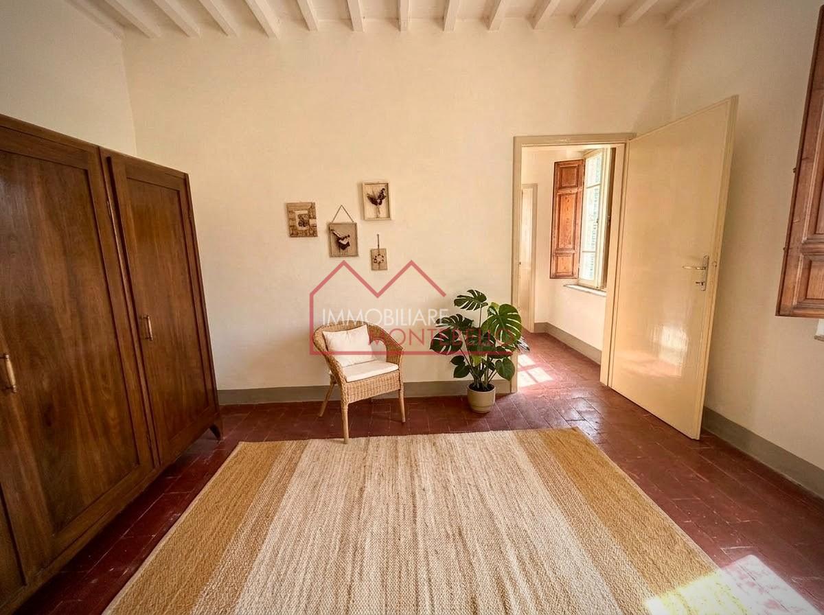 Casa indipendente da ristrutturare, Camaiore marignana