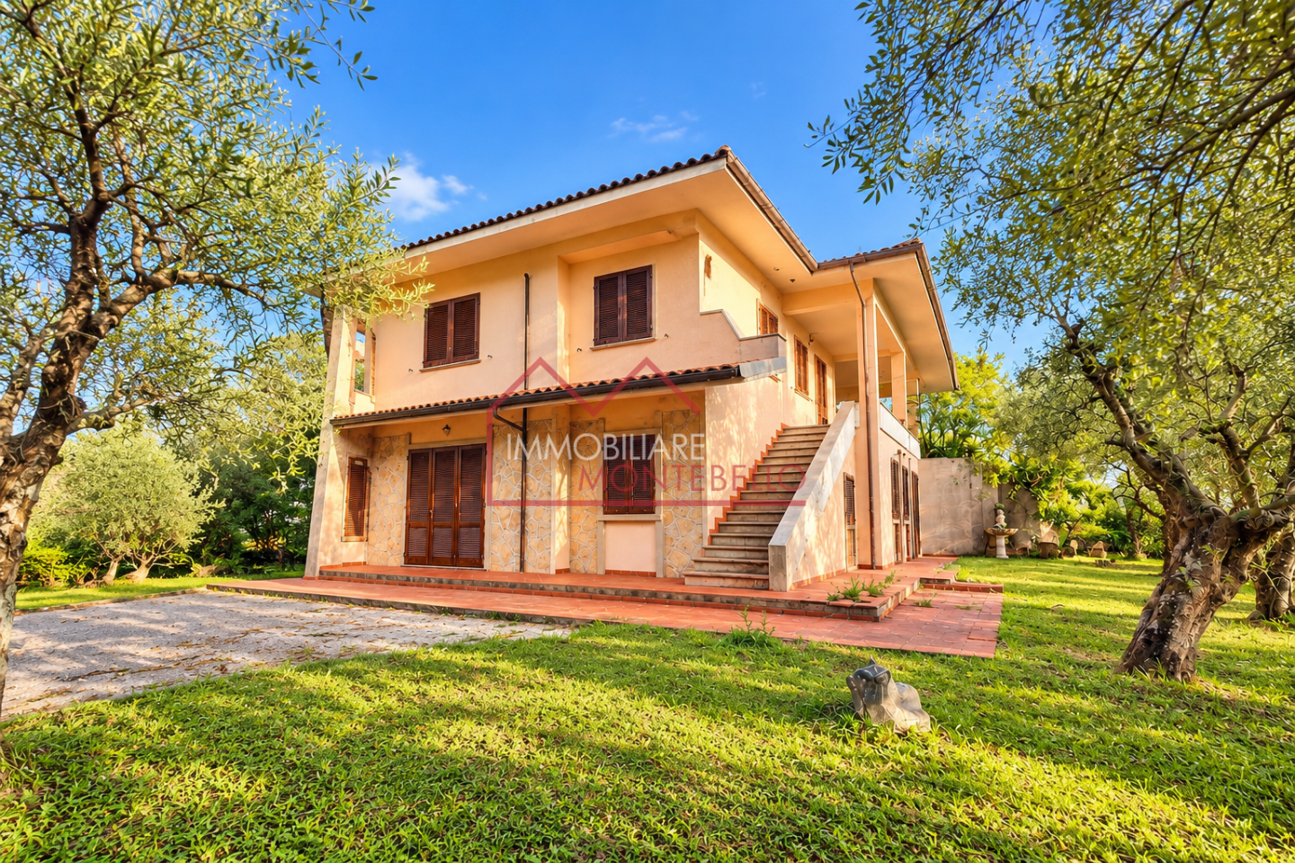 Casa – Camaiore, Greppolungo