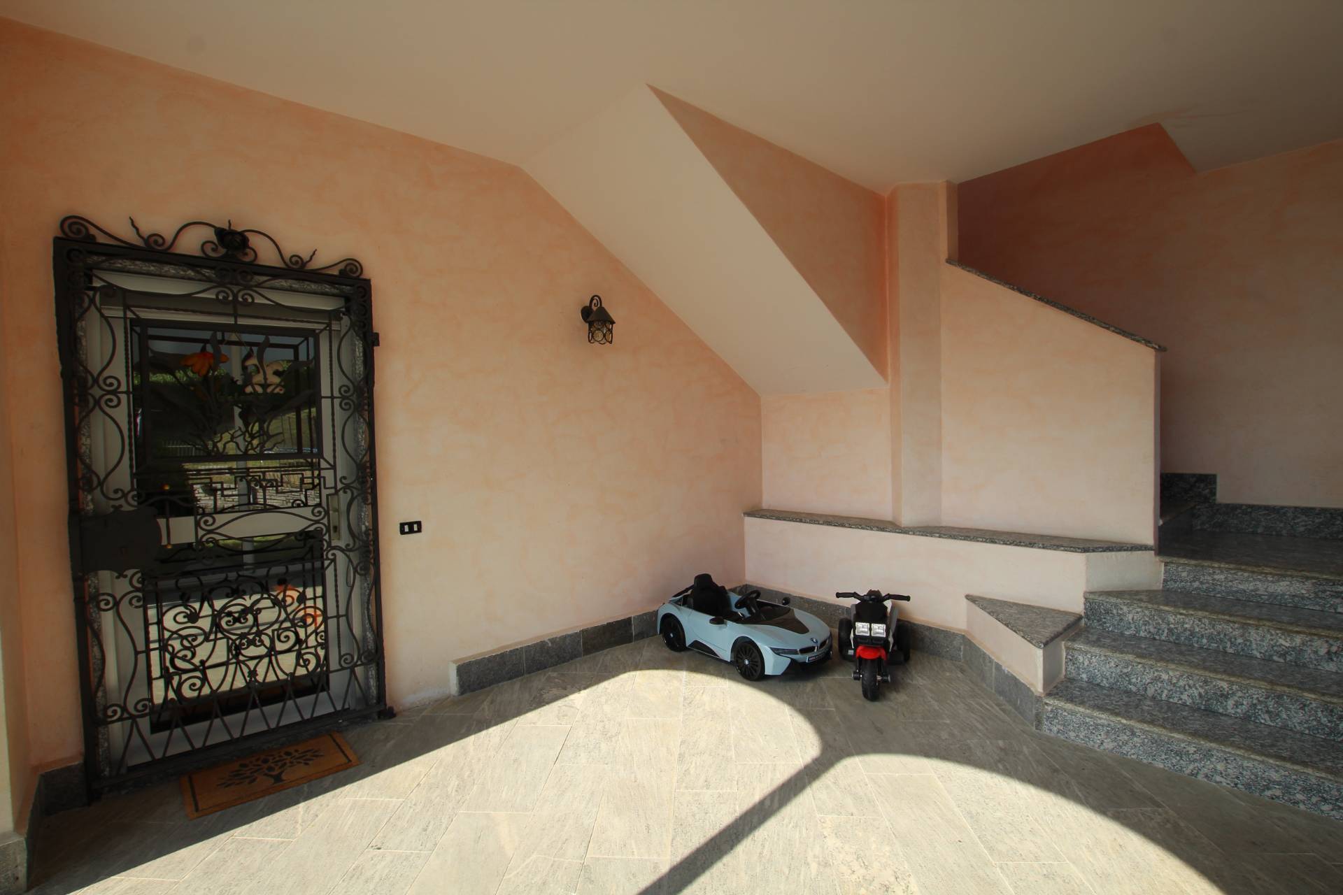 Villa in vendita a Proserpio