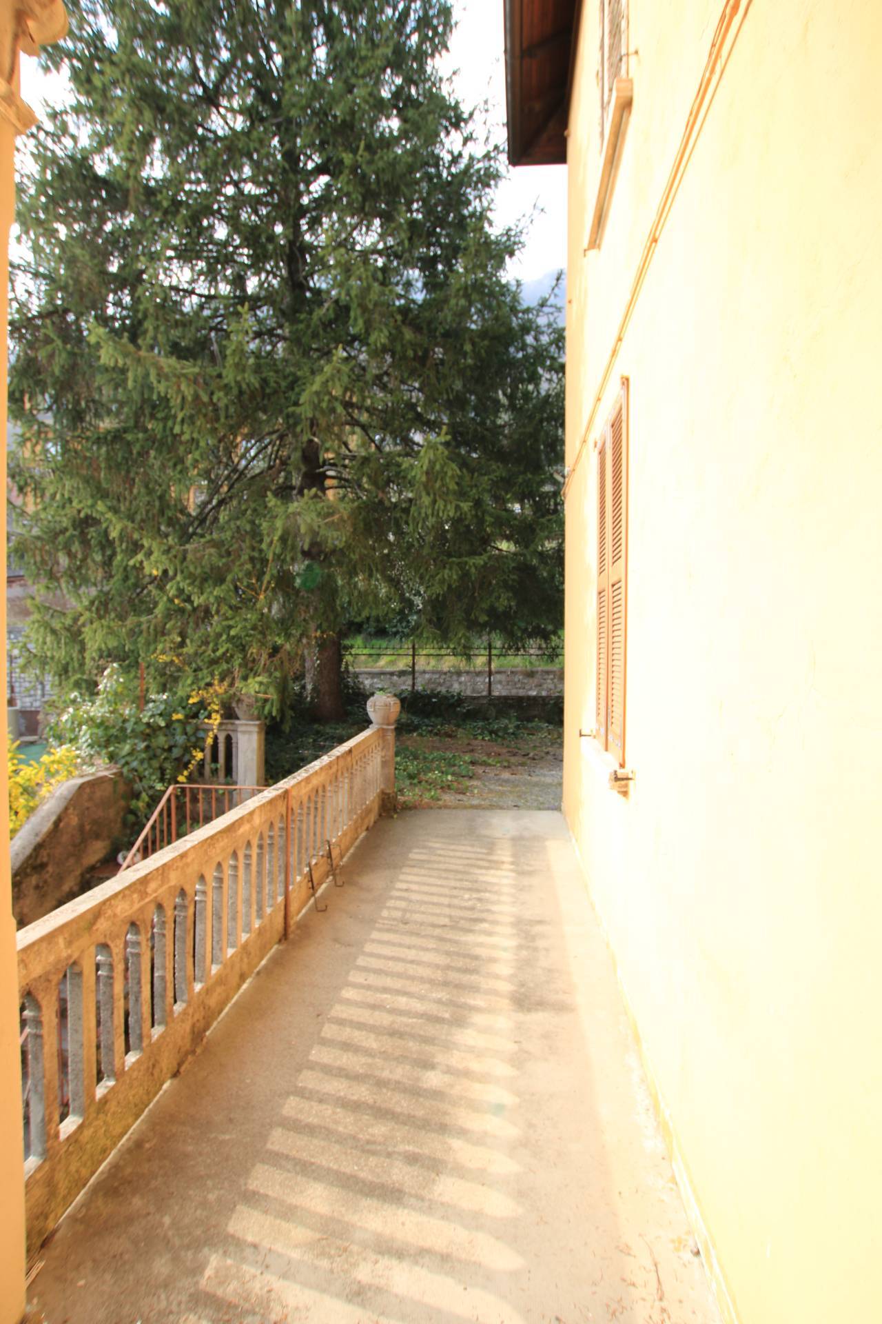 Villa in vendita a Ponte Lambro