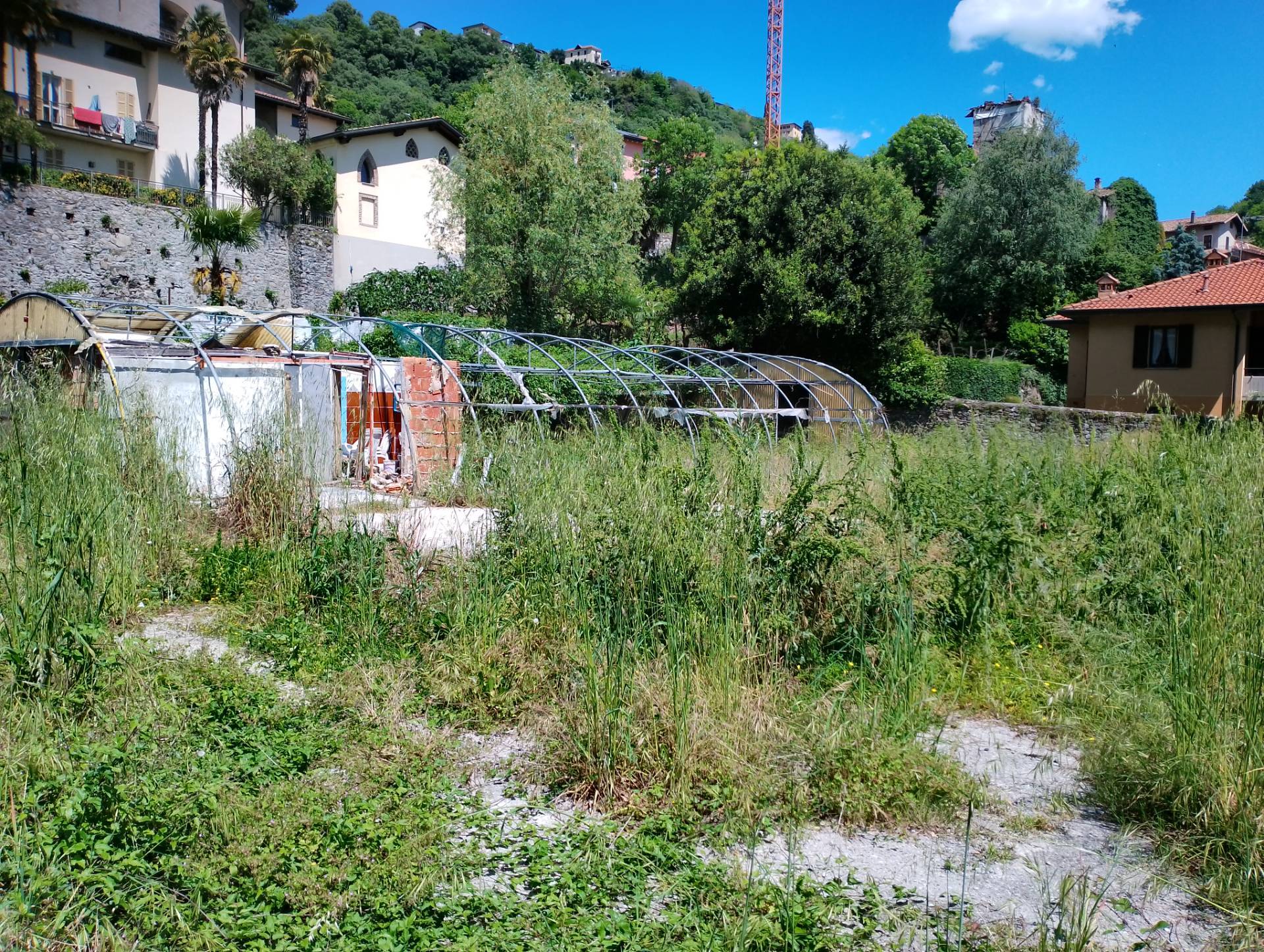 Terreno edificabile in vendita a Ponte Lambro
