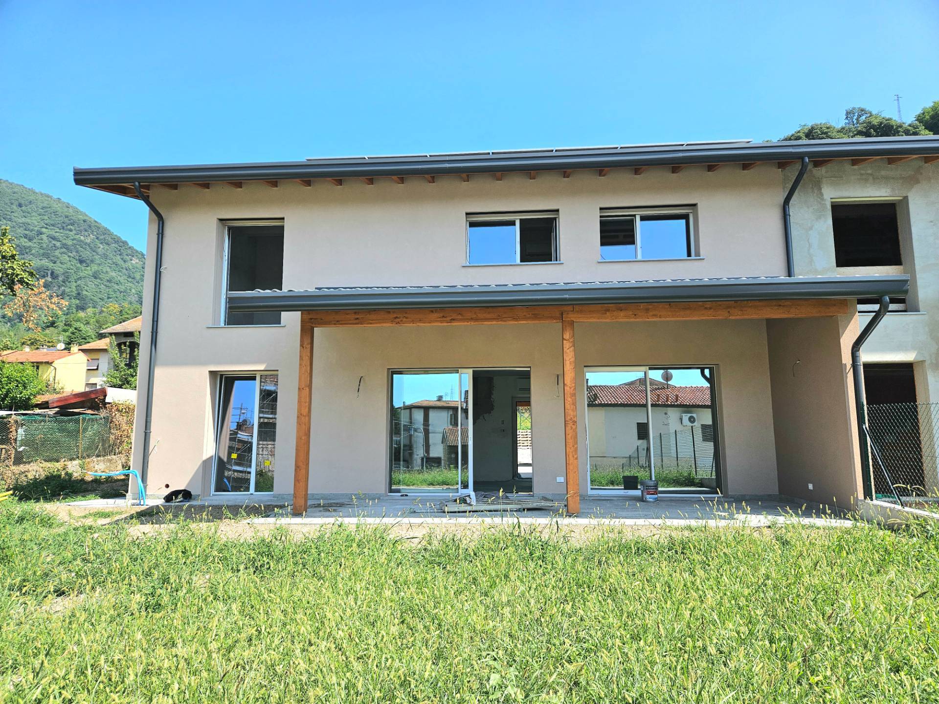 Villette a schiera in vendita a Cittiglio