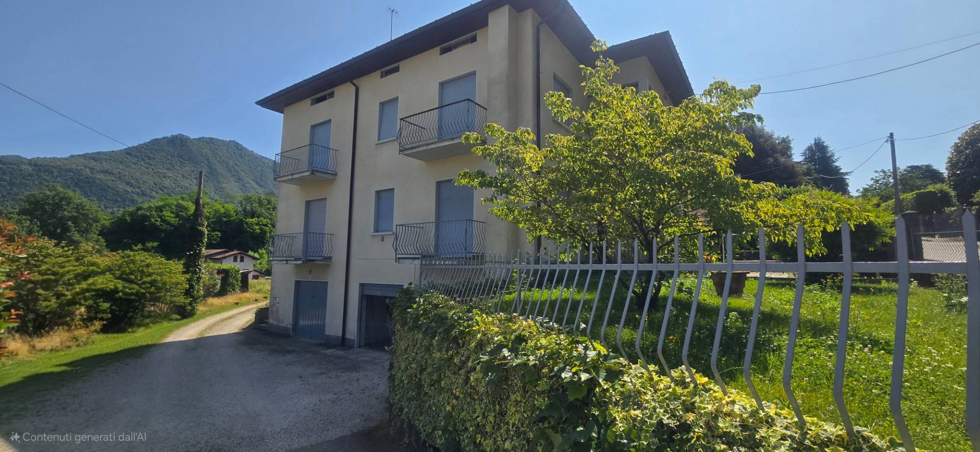 Appartamento in vendita a Laveno-Mombello, Mombello