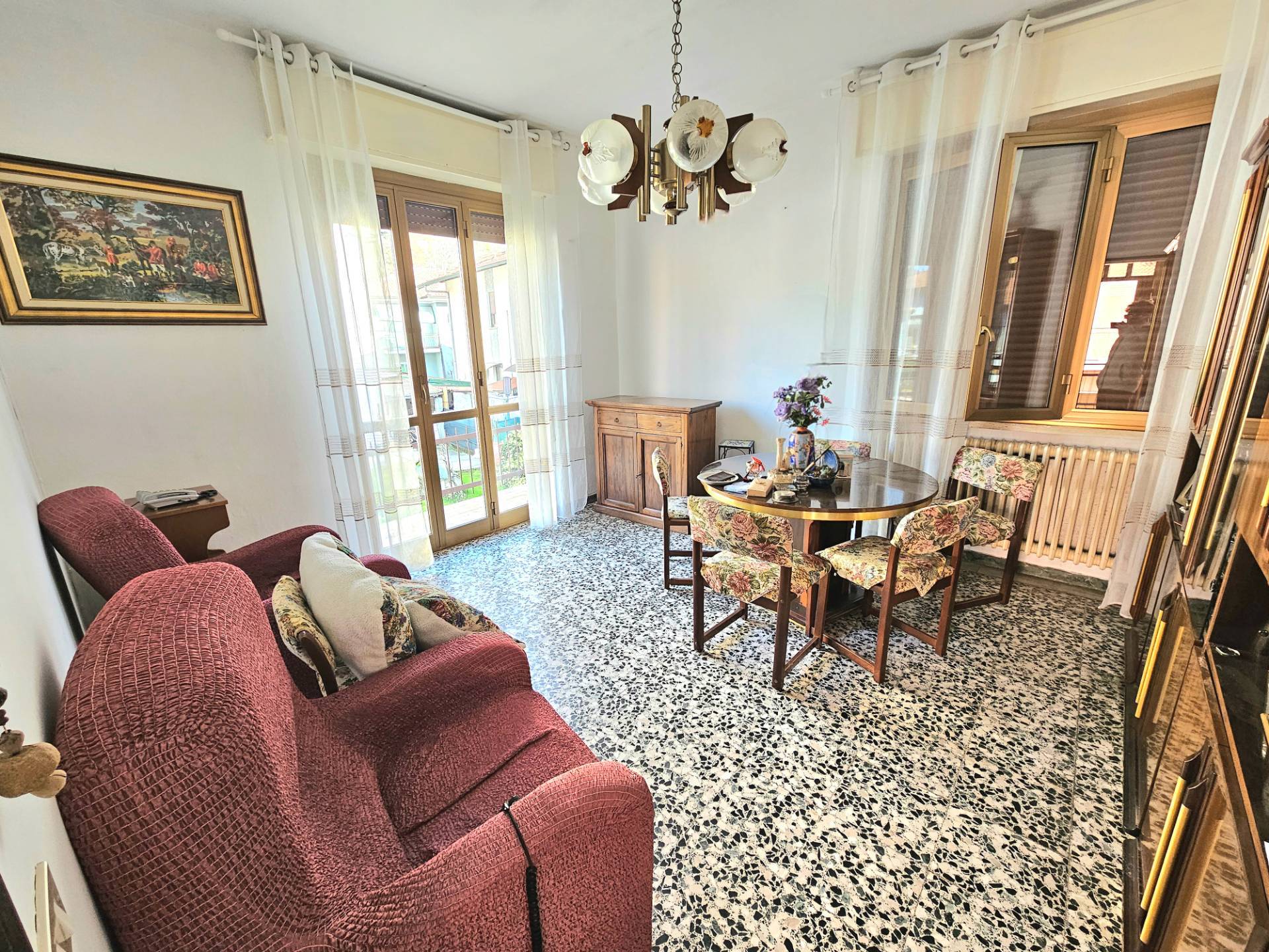 Casa singola in vendita a Laveno-Mombello