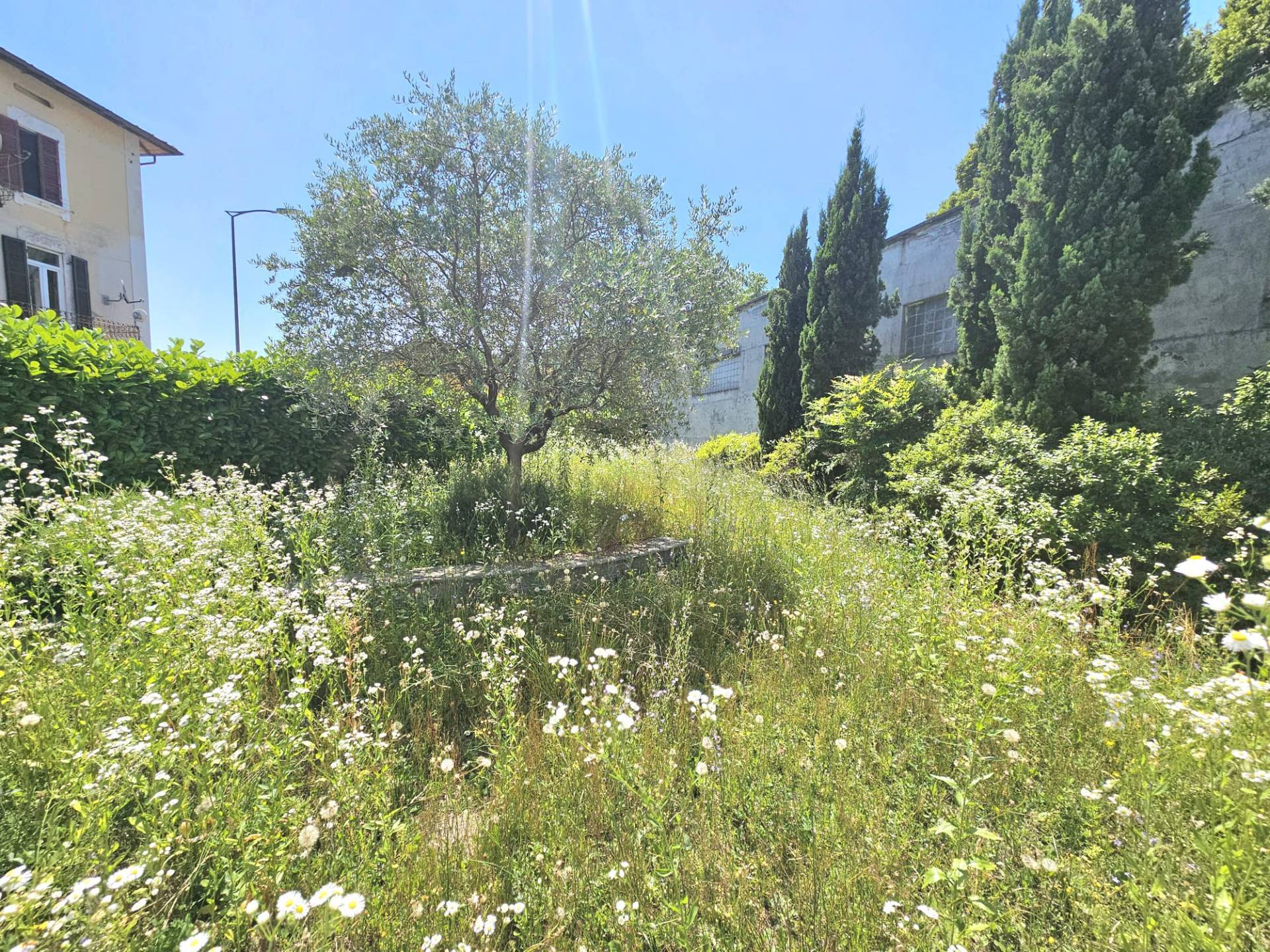 Villa in vendita a Laveno-Mombello