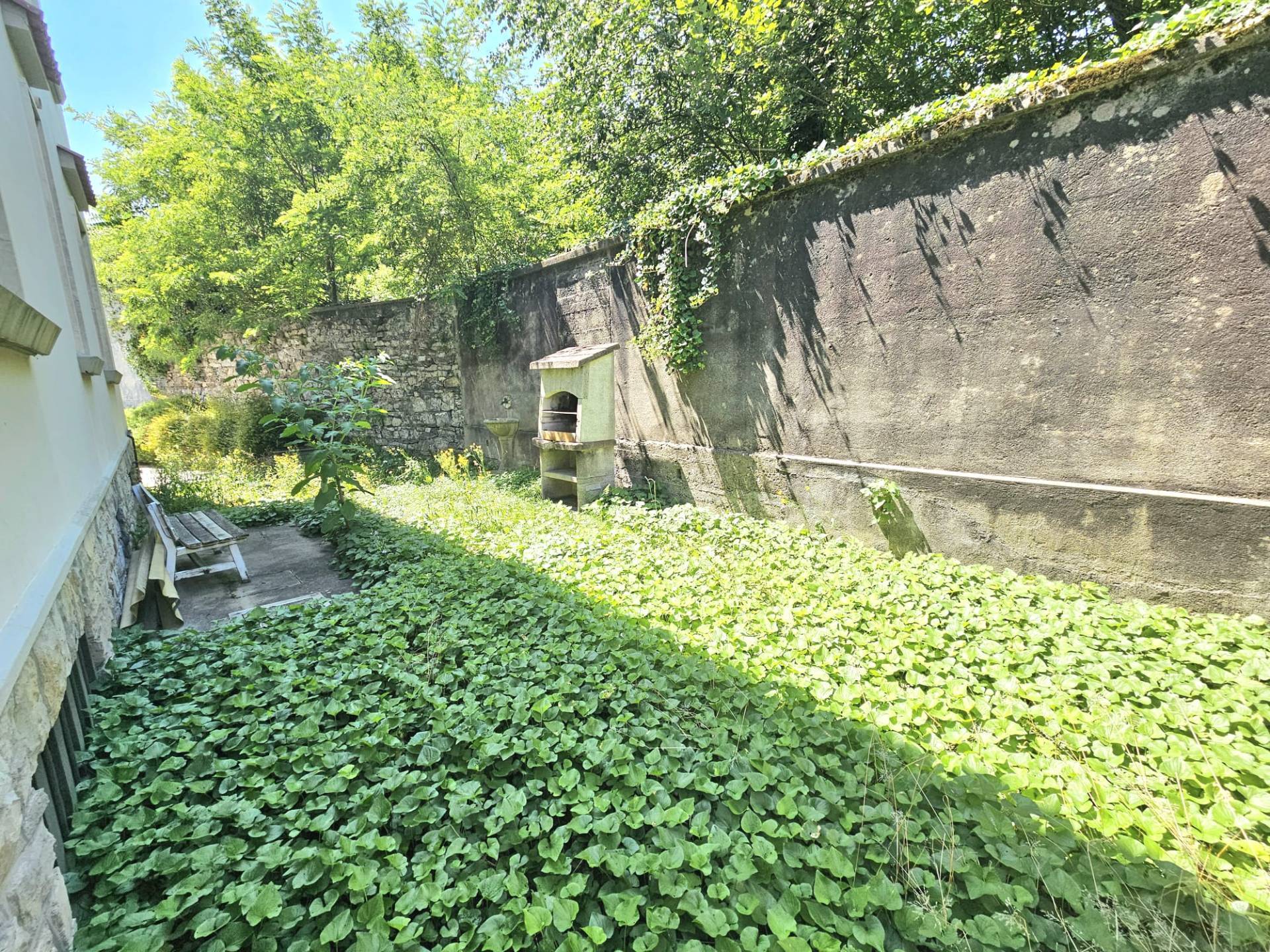 Villa in vendita a Laveno-Mombello