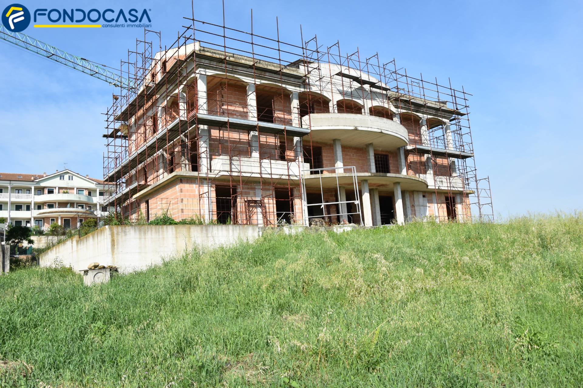 Palazzo intero stabile in vendita a Colonnella