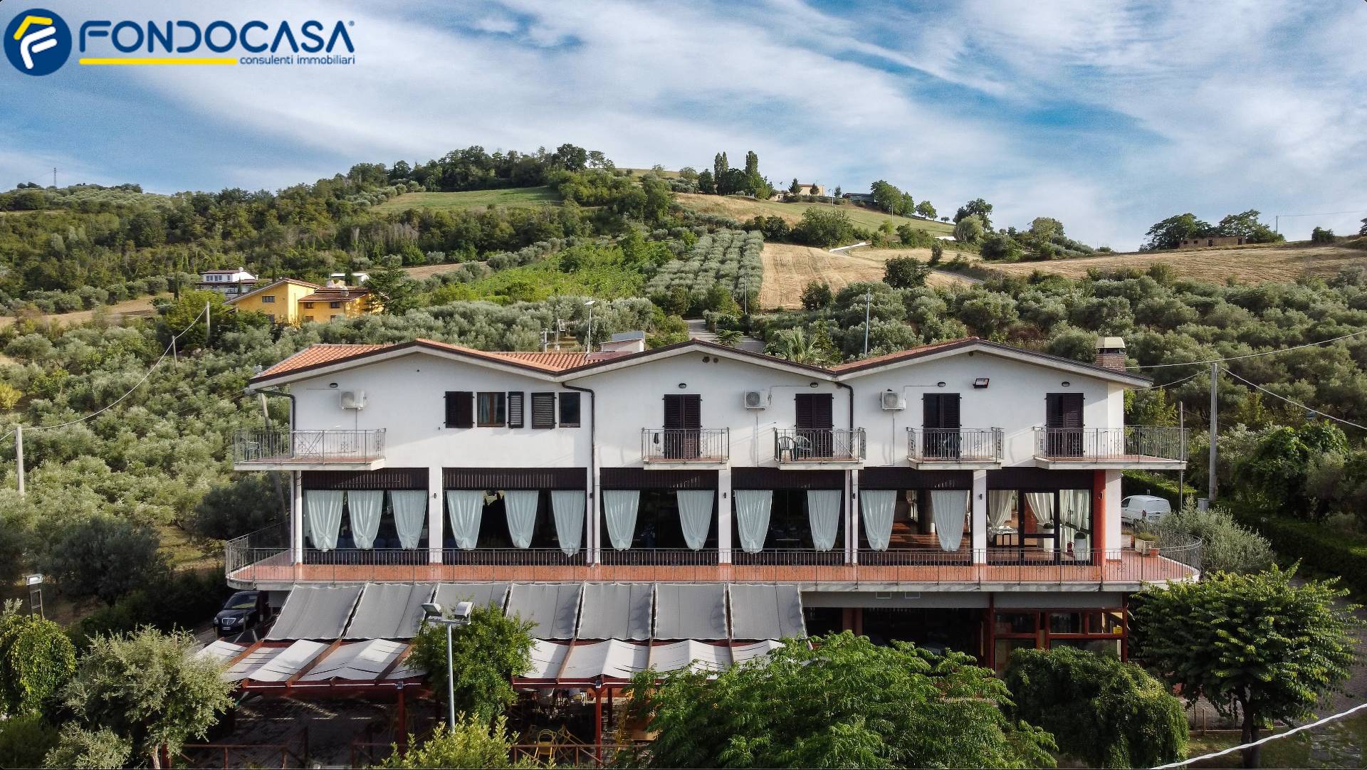 Ristorante pizzeria in vendita a Controguerra