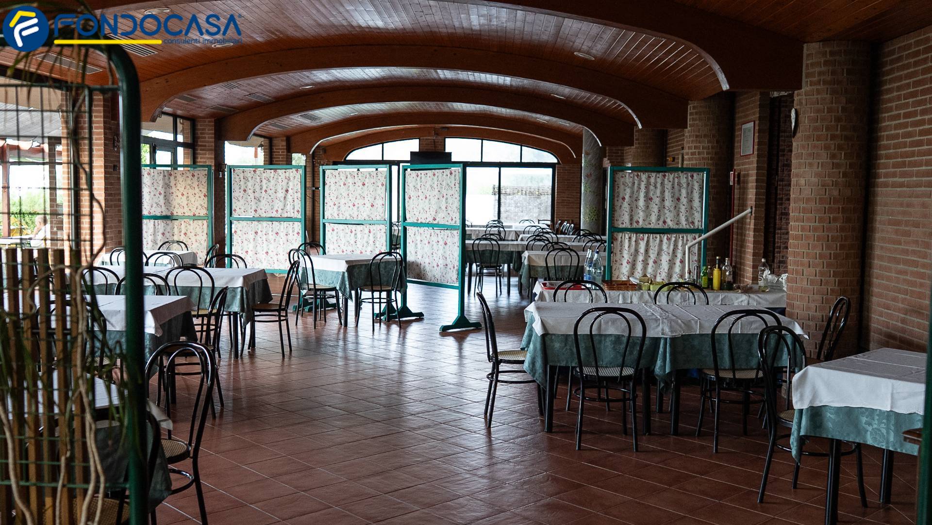 Ristorante pizzeria in vendita a Controguerra