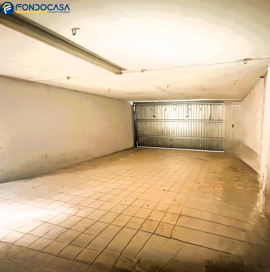 Locale commerciale in vendita a Martinsicuro