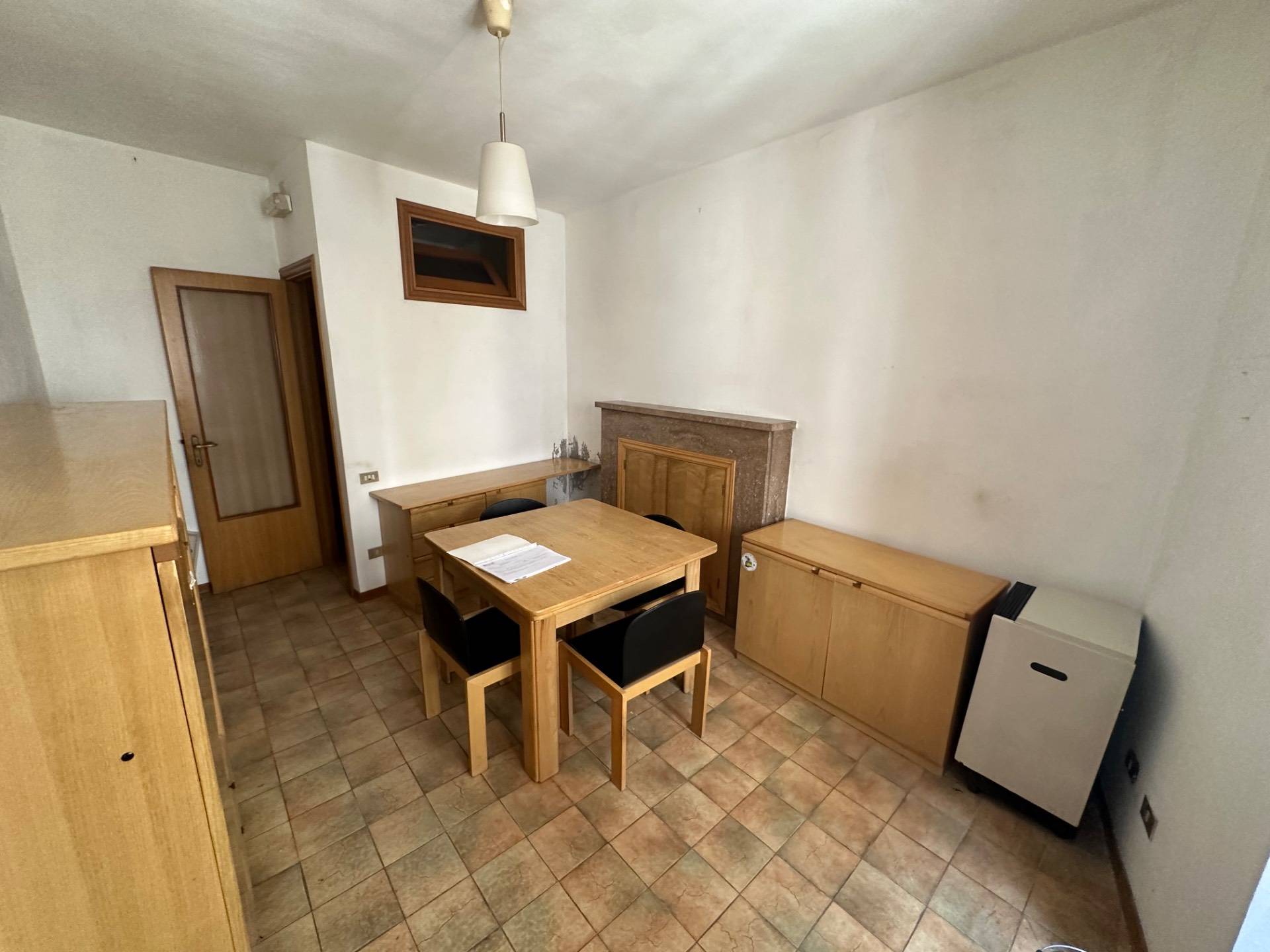 Casa semindipendente in vendita a Monsampolo del Tronto, Monsampolo