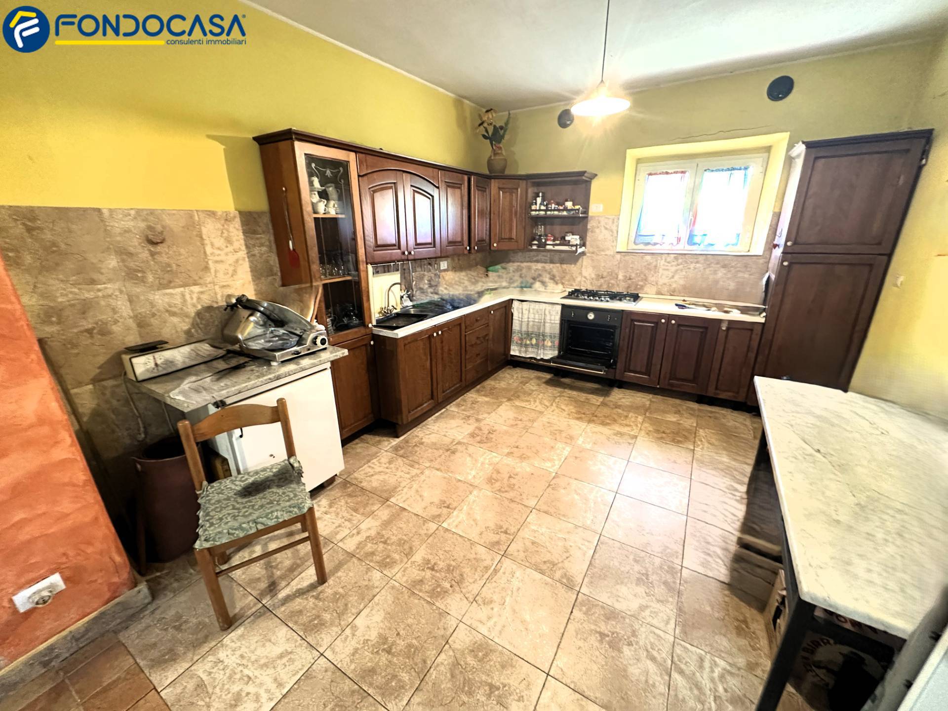 Casale di campagna in vendita a Monteprandone