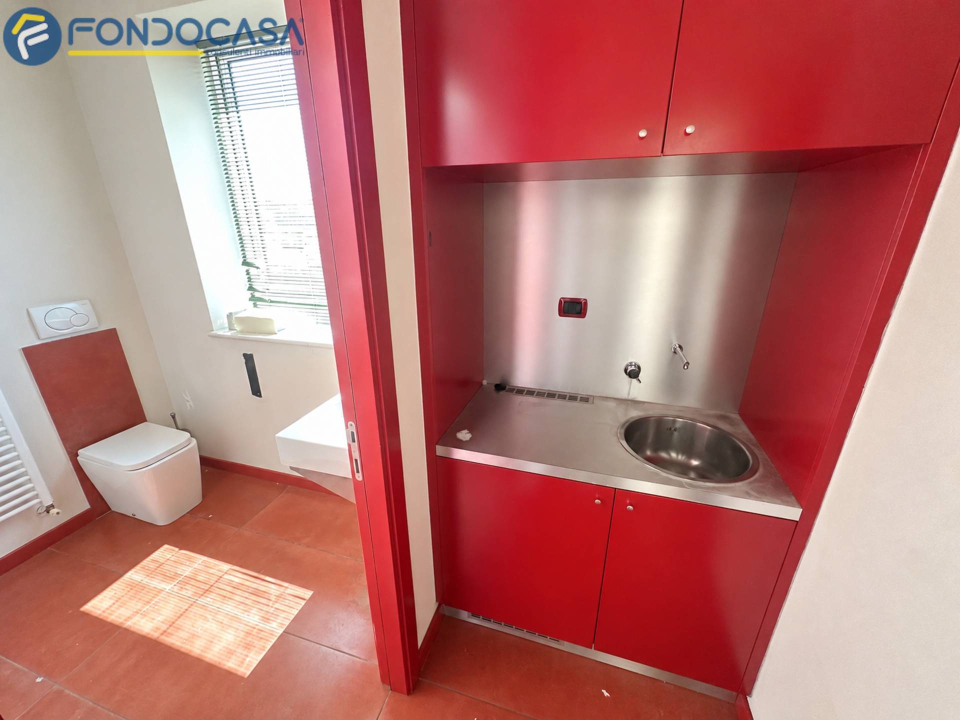 Ufficio in vendita a San Benedetto del Tronto, Porto d'Ascoli