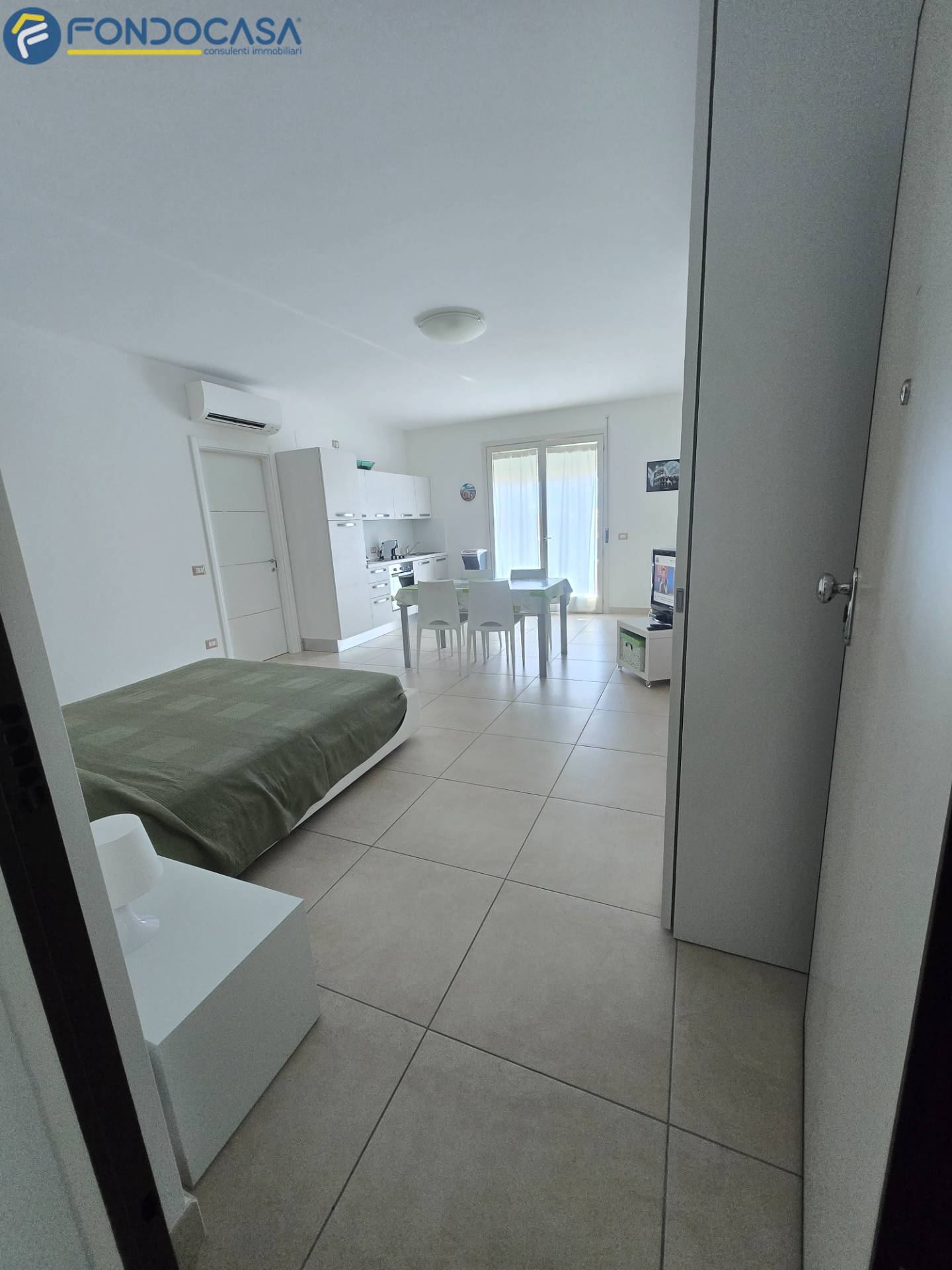 Appartamento in vendita a Alba Adriatica, Zona Mare