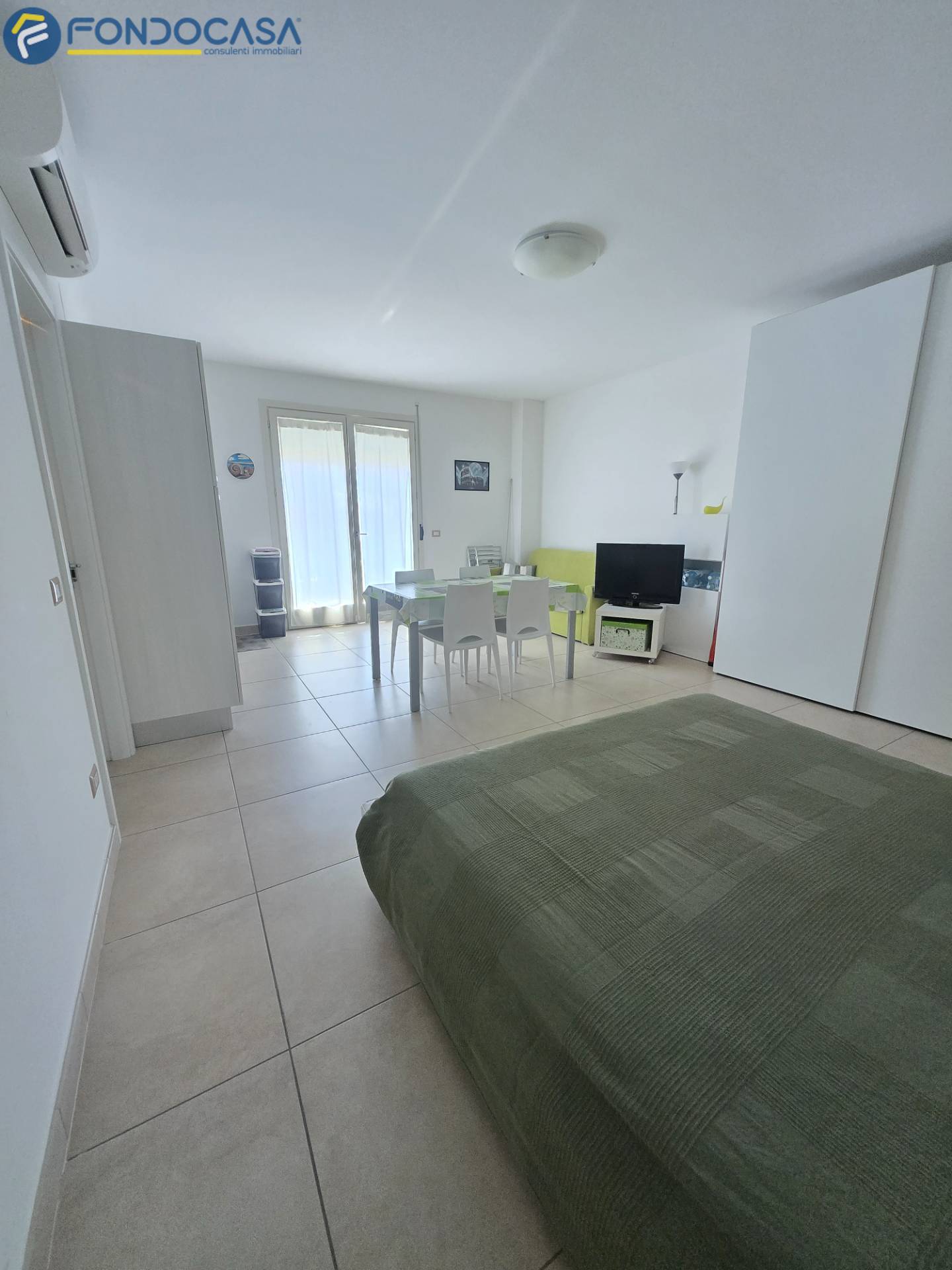 Appartamento in vendita a Alba Adriatica, Zona Mare