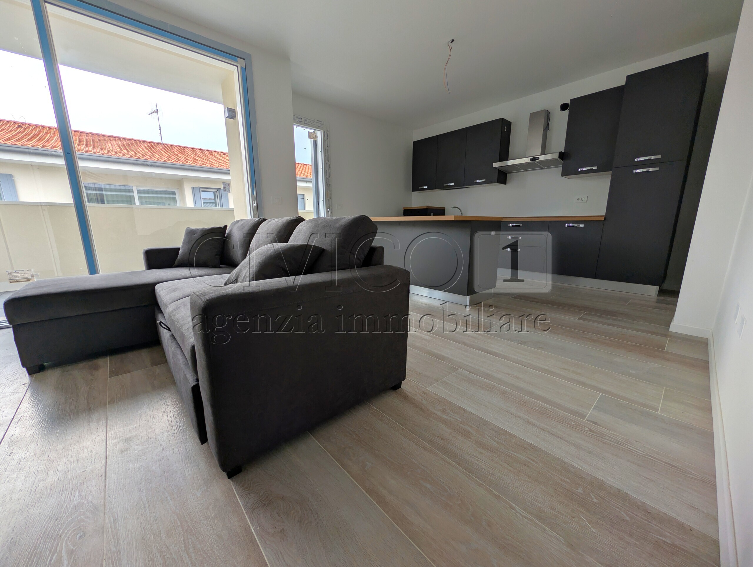 Quadrilocale con terrazzo in via john fitzgerald kennedy, Grisignano di Zocco