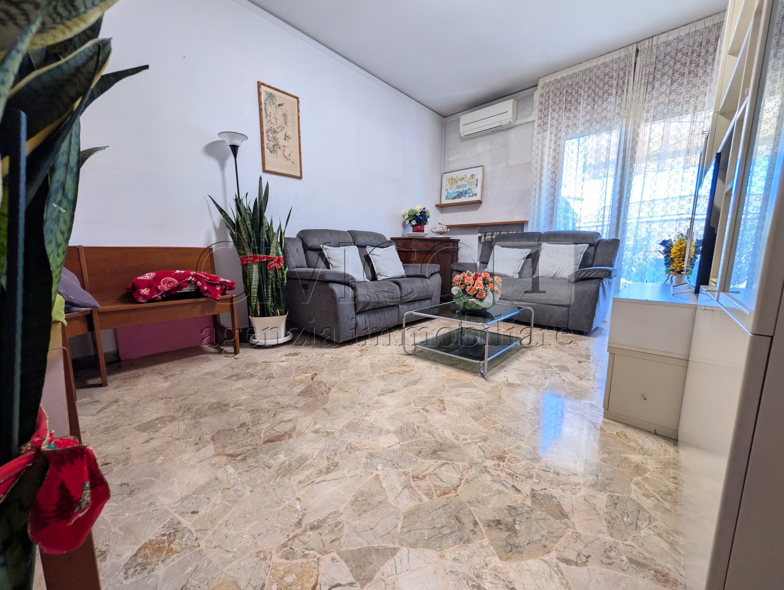 Appartamento con terrazzo in via antonio cantore 22, Vicenza