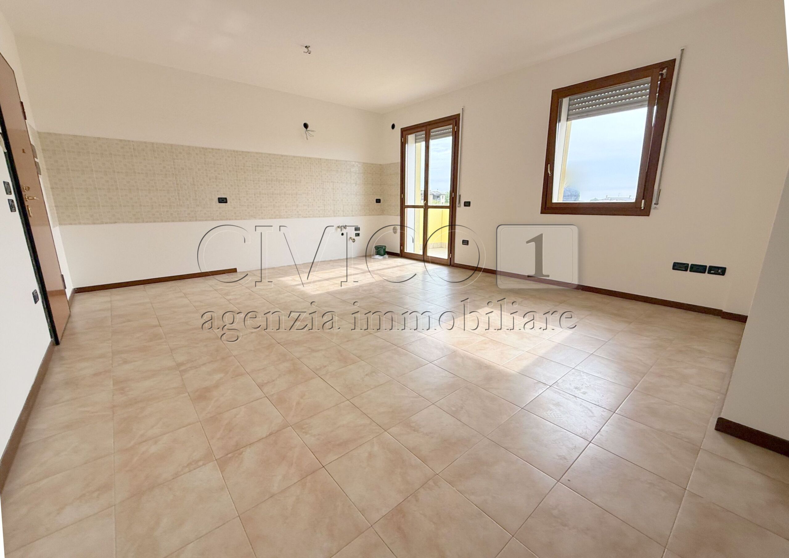 Quadrilocale con terrazzo in via dei bersaglieri 72, Torri di Quartesolo