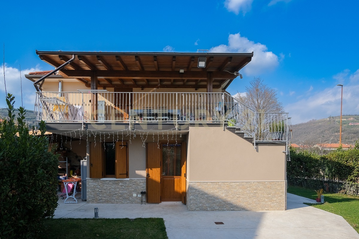 Casa indipendente con giardino in via giovanni ventitreesimo 2, Mezzane di Sotto