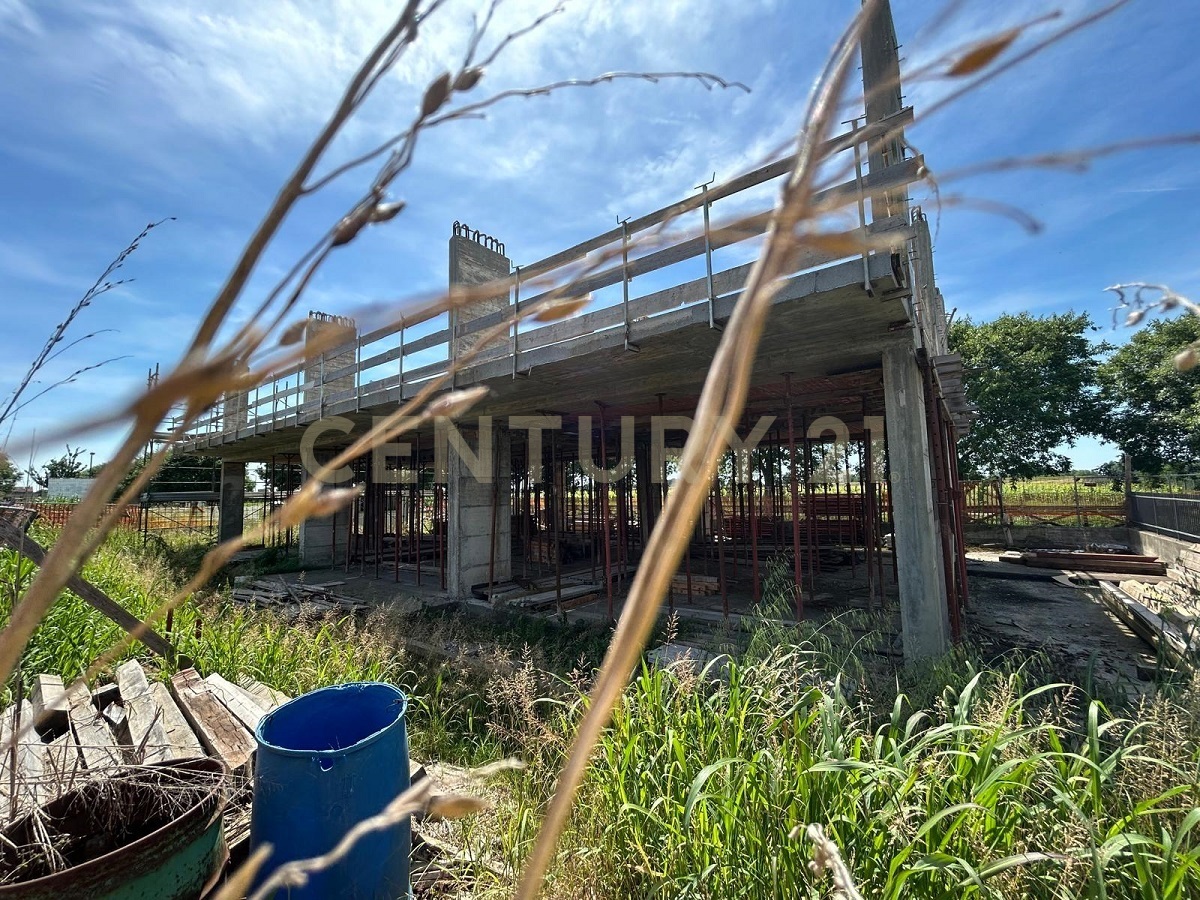 Villetta a schiera con giardino in via giorgio perlasca, San Martino Buon Albergo