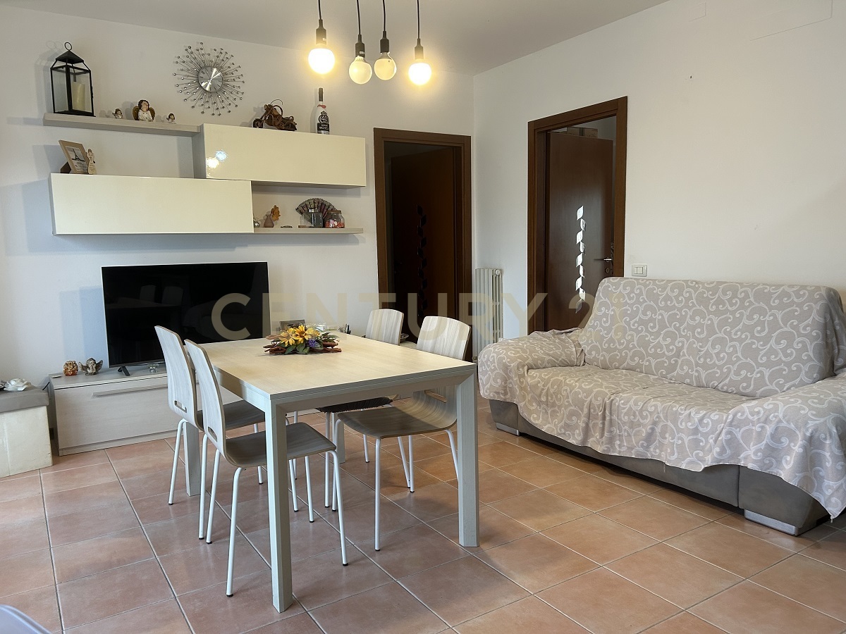 Trilocale con giardino in via antonio pigafetta 30, Colognola ai Colli