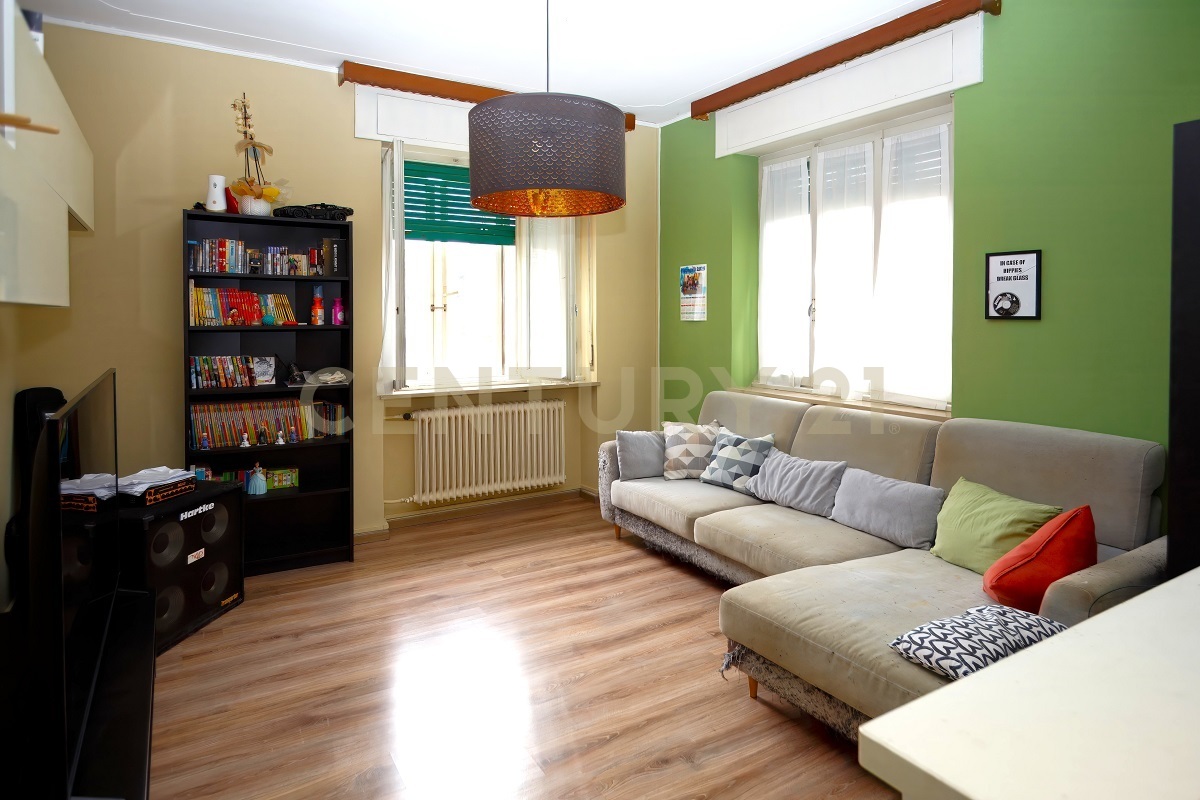 Appartamento con giardino in via brigata piemonte 18, Verona